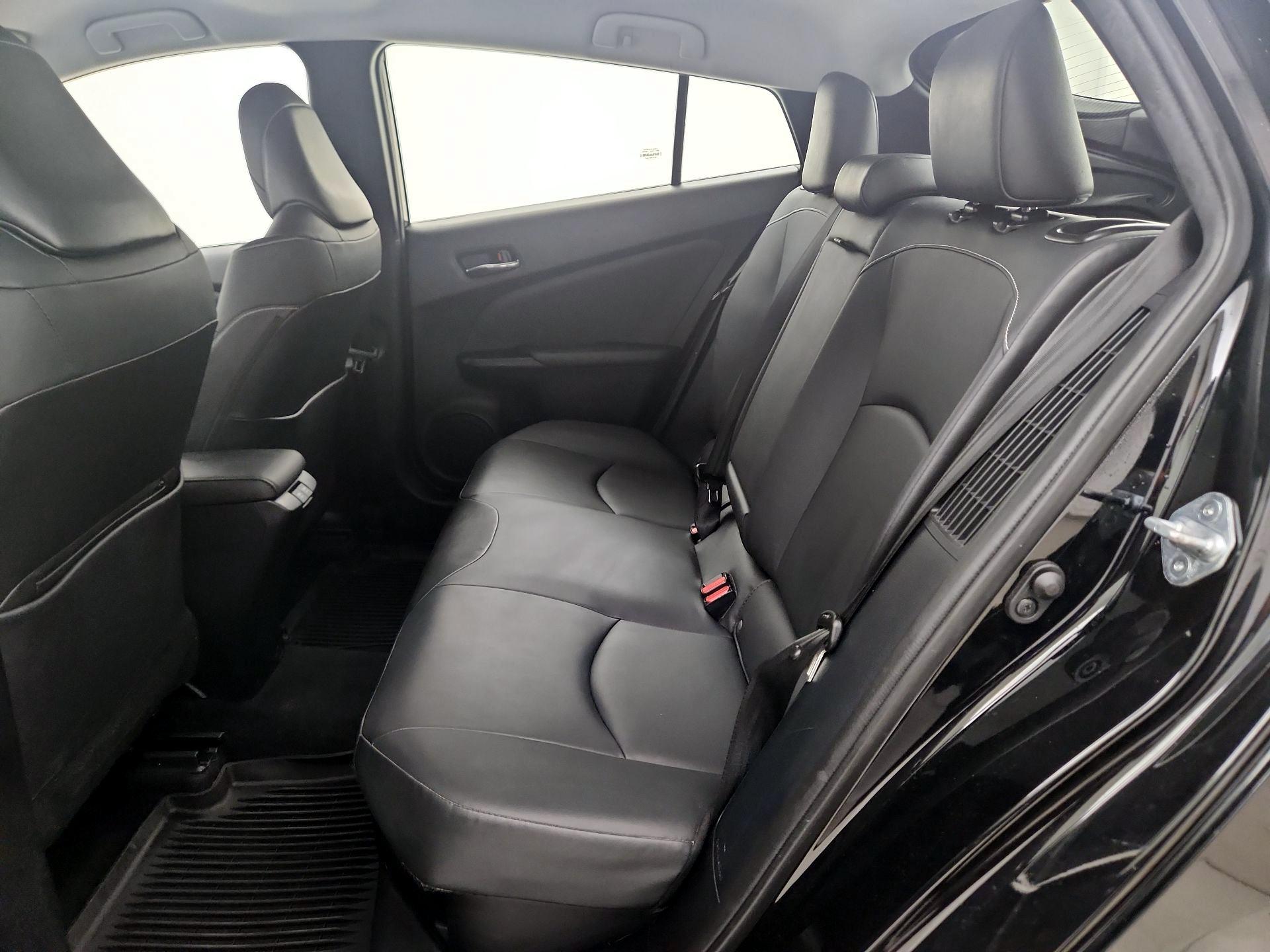 Thumbnail: 2022 Toyota Prius Prime - 20