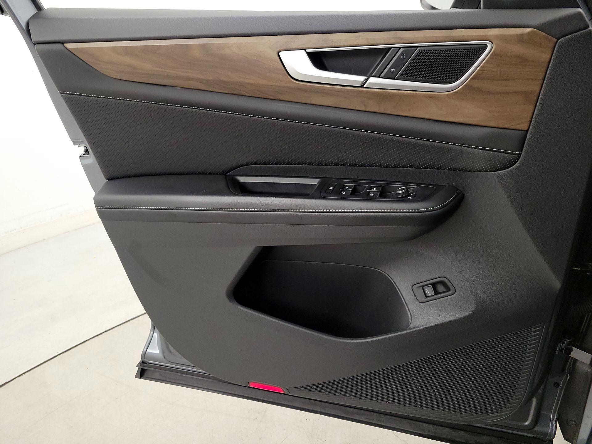 Thumbnail: 2024 Volkswagen Atlas - 12