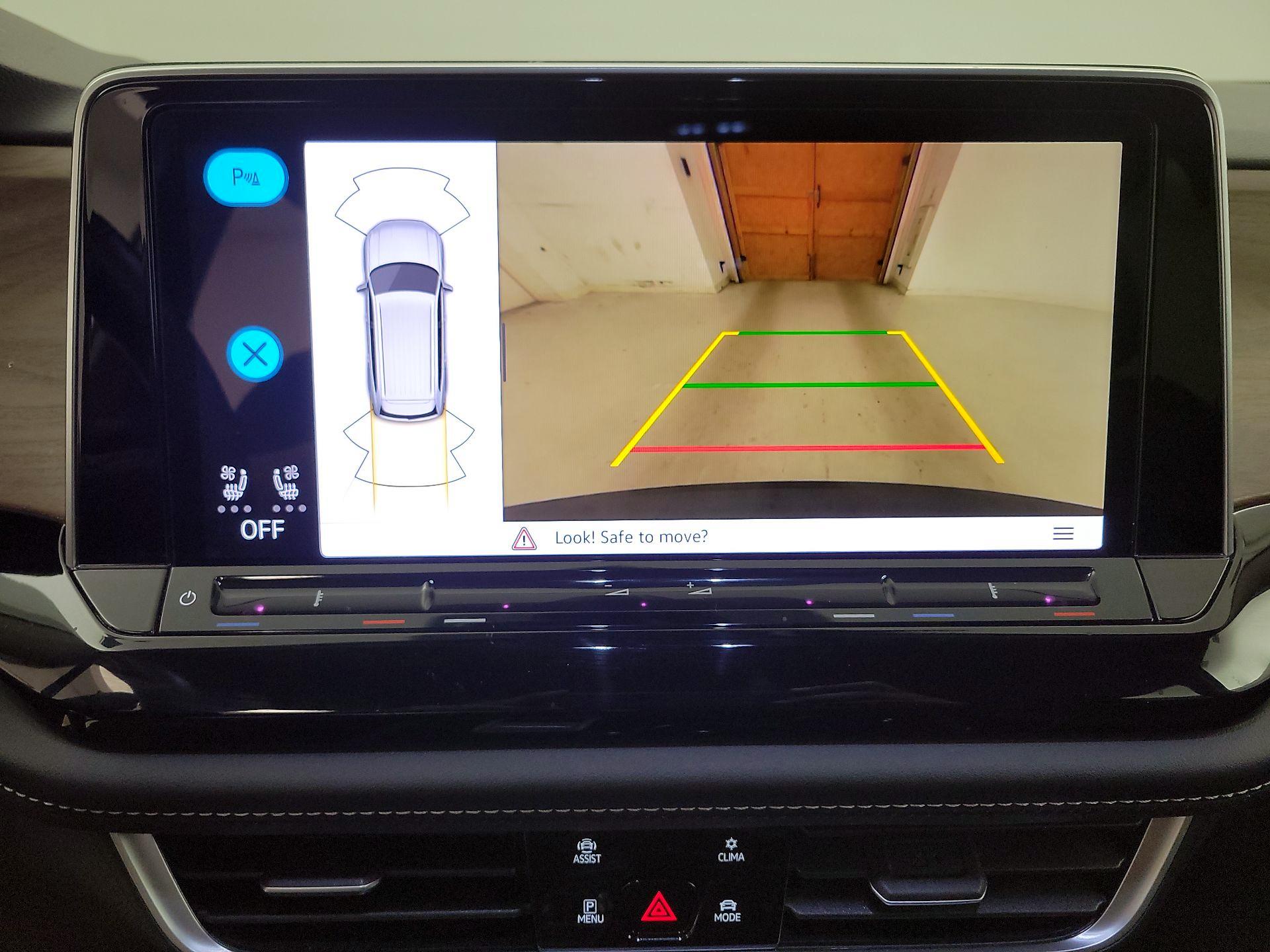 Thumbnail: 2024 Volkswagen Atlas - 14