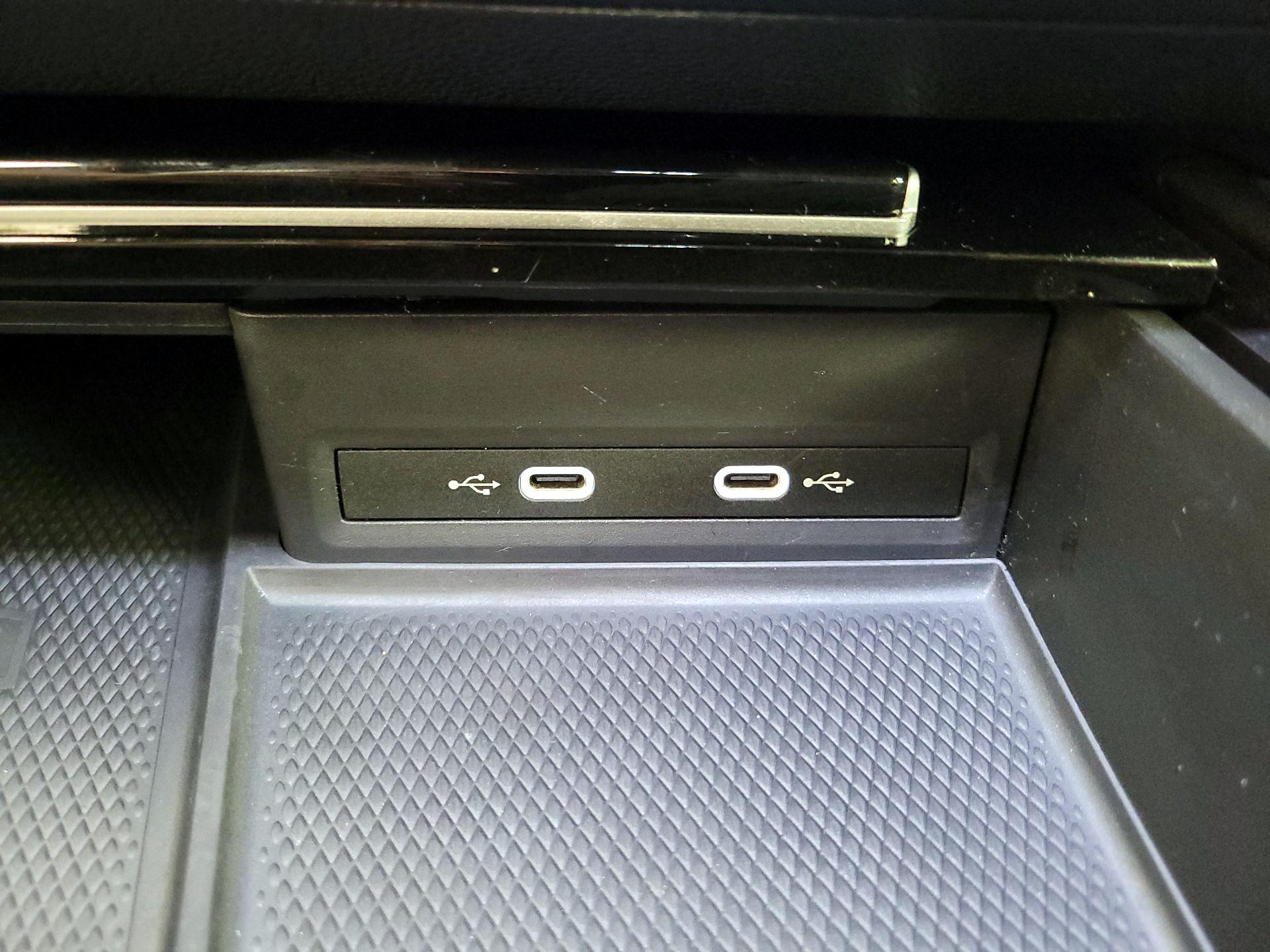 Thumbnail: 2024 Volkswagen Atlas - 18