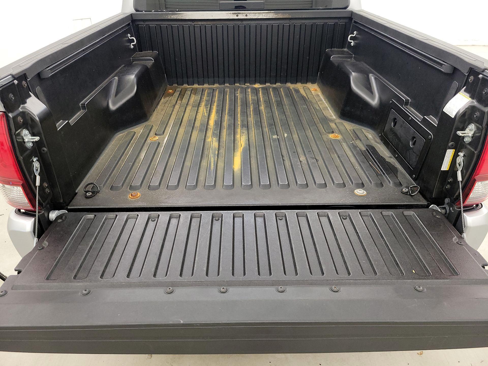 Thumbnail: 2023 Toyota Tacoma - 20