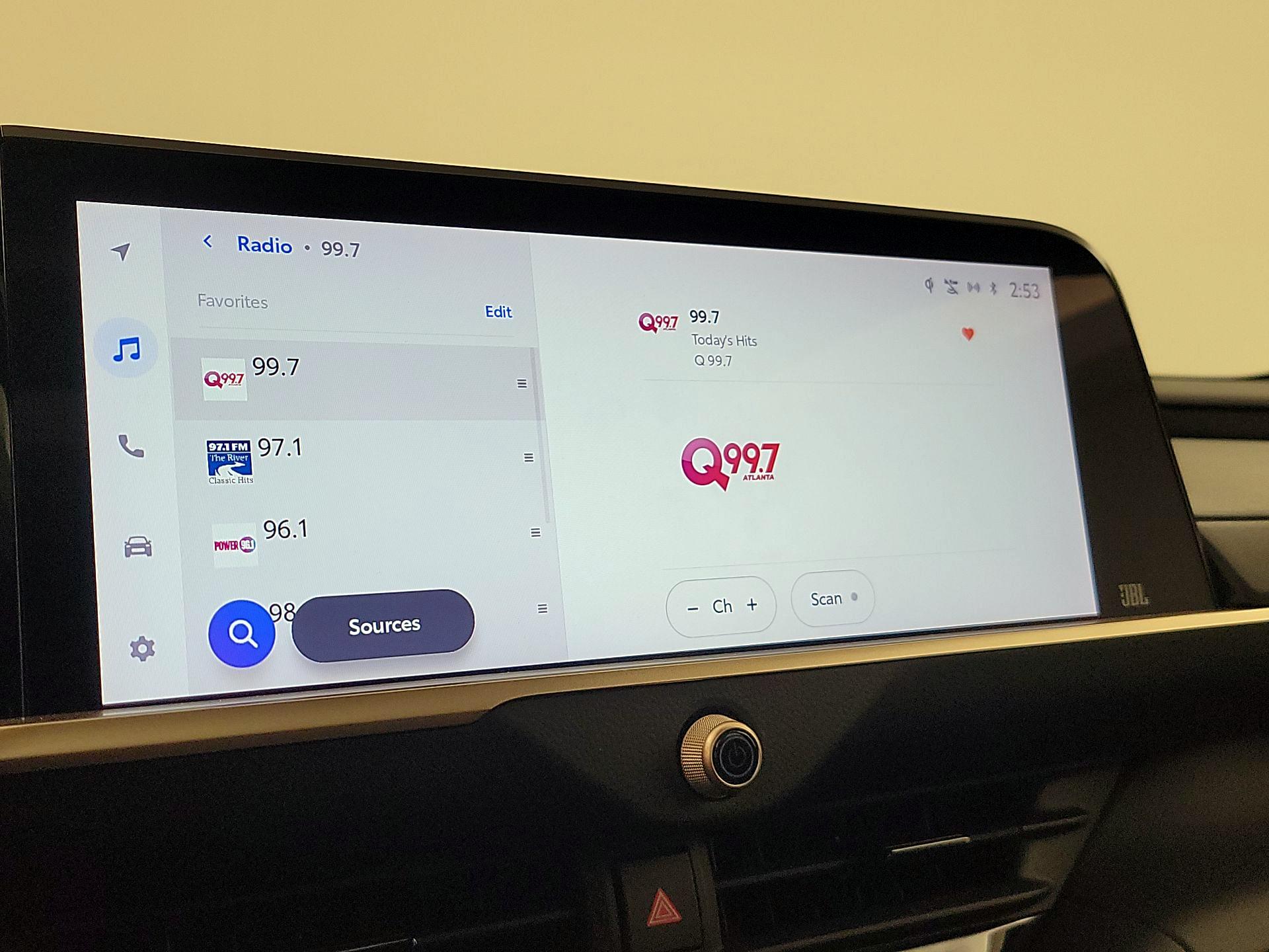 Thumbnail: 2023 Toyota Crown - 15