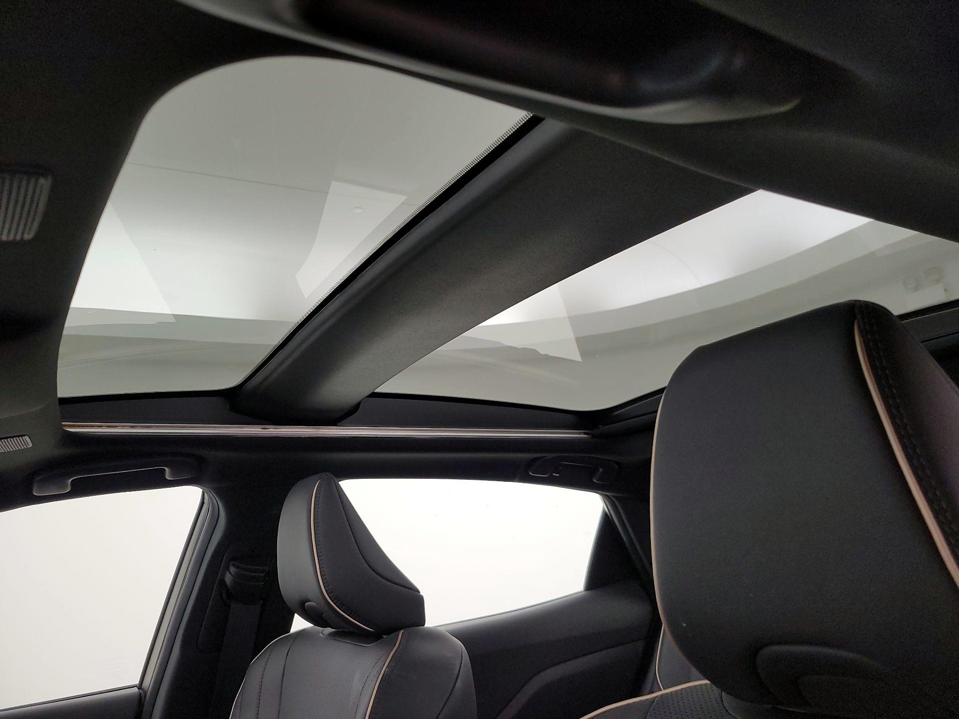 Thumbnail: 2023 Toyota Crown - 19