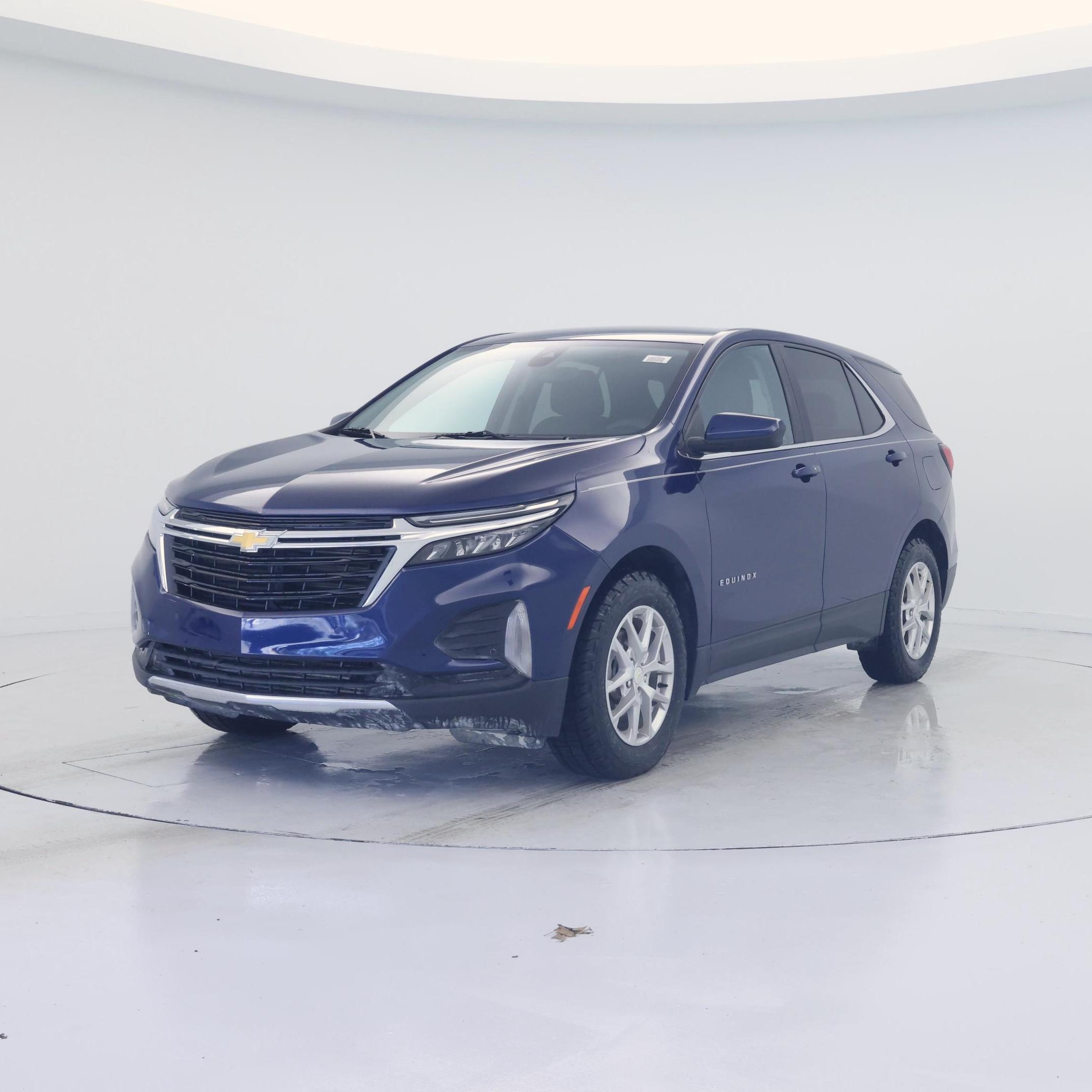 Thumbnail: 2022 Chevrolet Equinox - 4