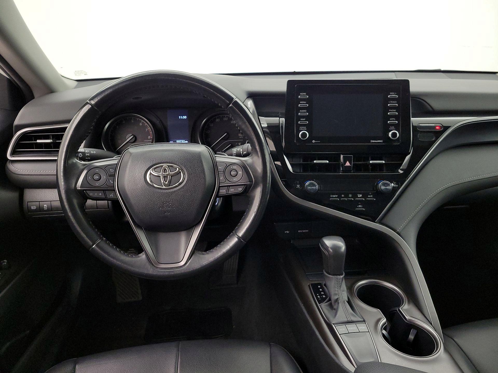 Thumbnail: 2022 Toyota Camry - 10