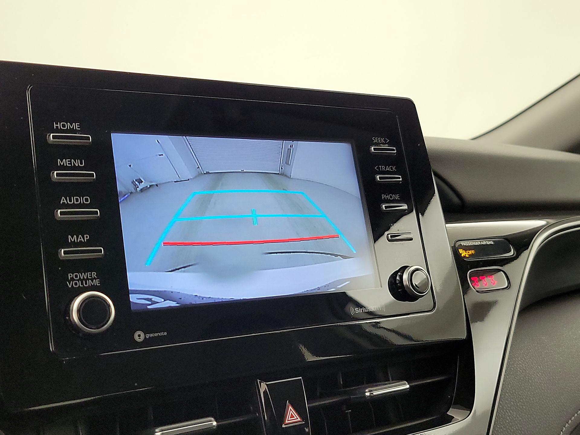 Thumbnail: 2022 Toyota Camry - 14