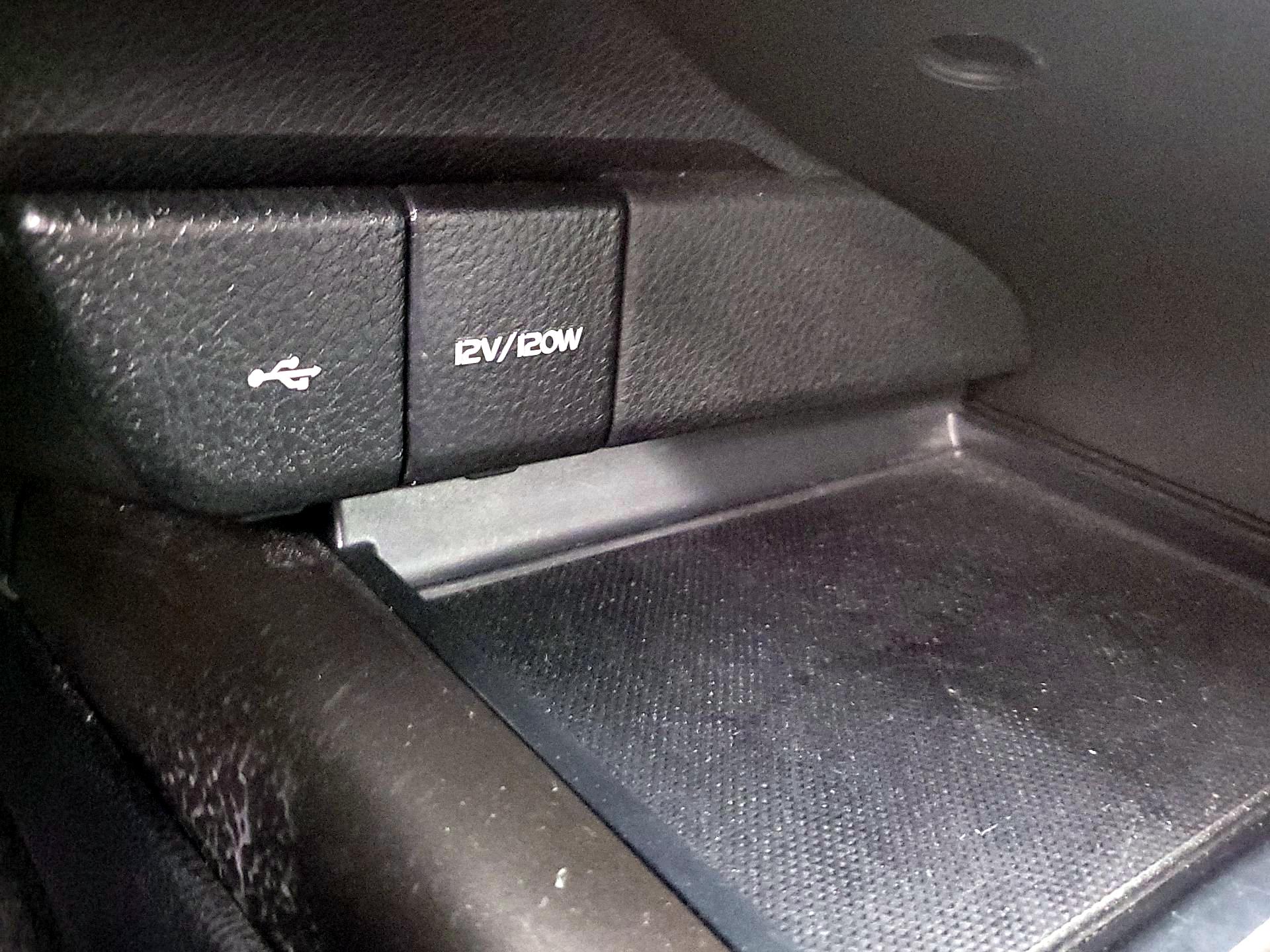 Thumbnail: 2022 Toyota Camry - 18