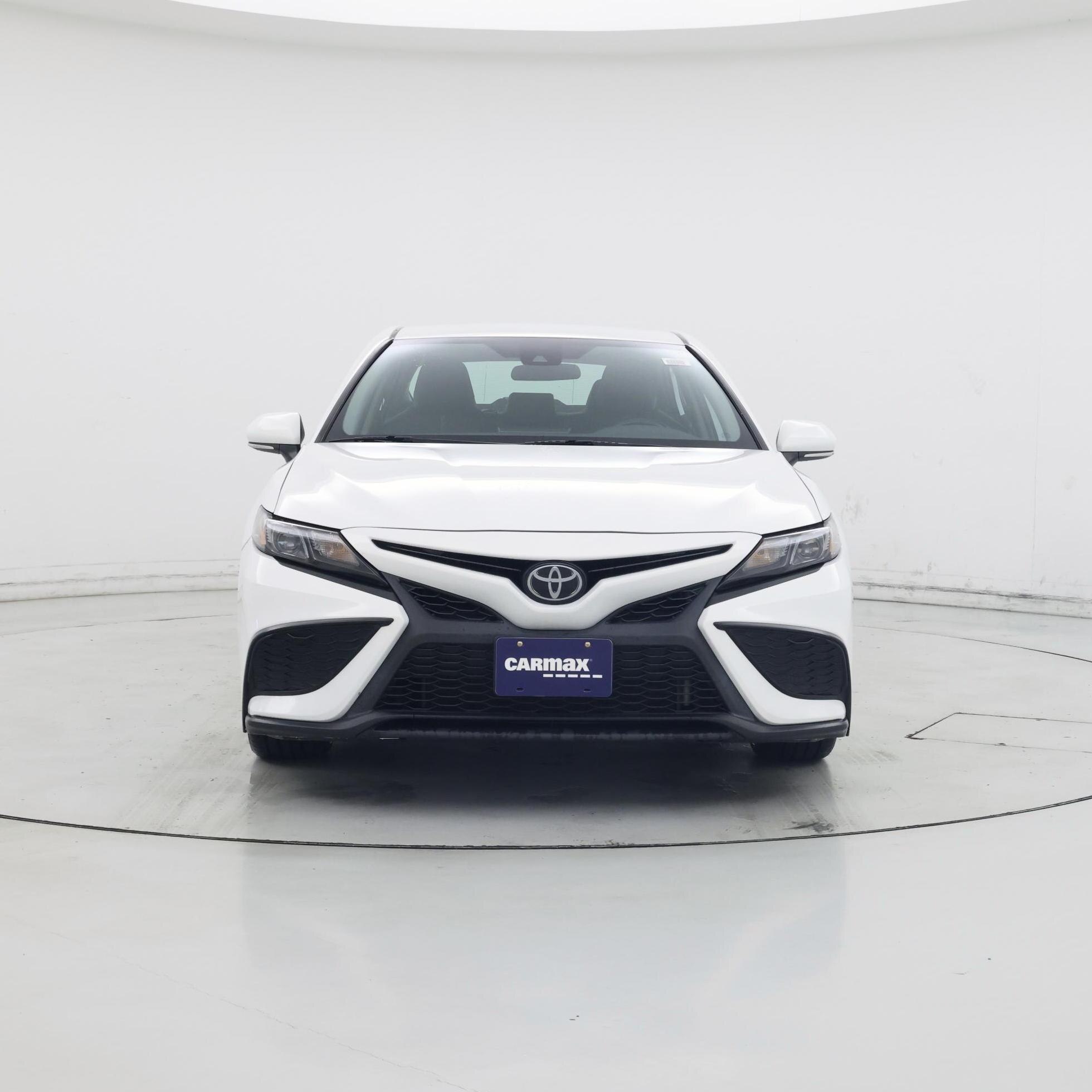 Thumbnail: 2022 Toyota Camry - 5