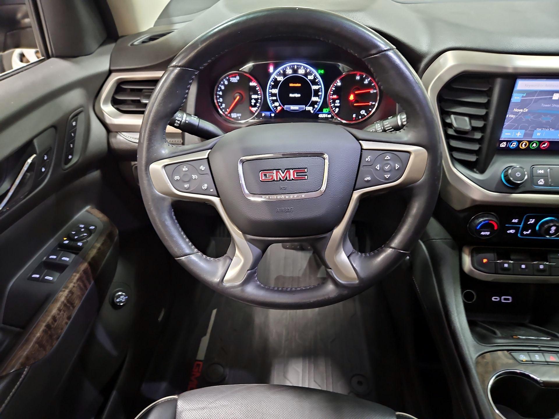 Thumbnail: 2021 GMC Acadia - 10