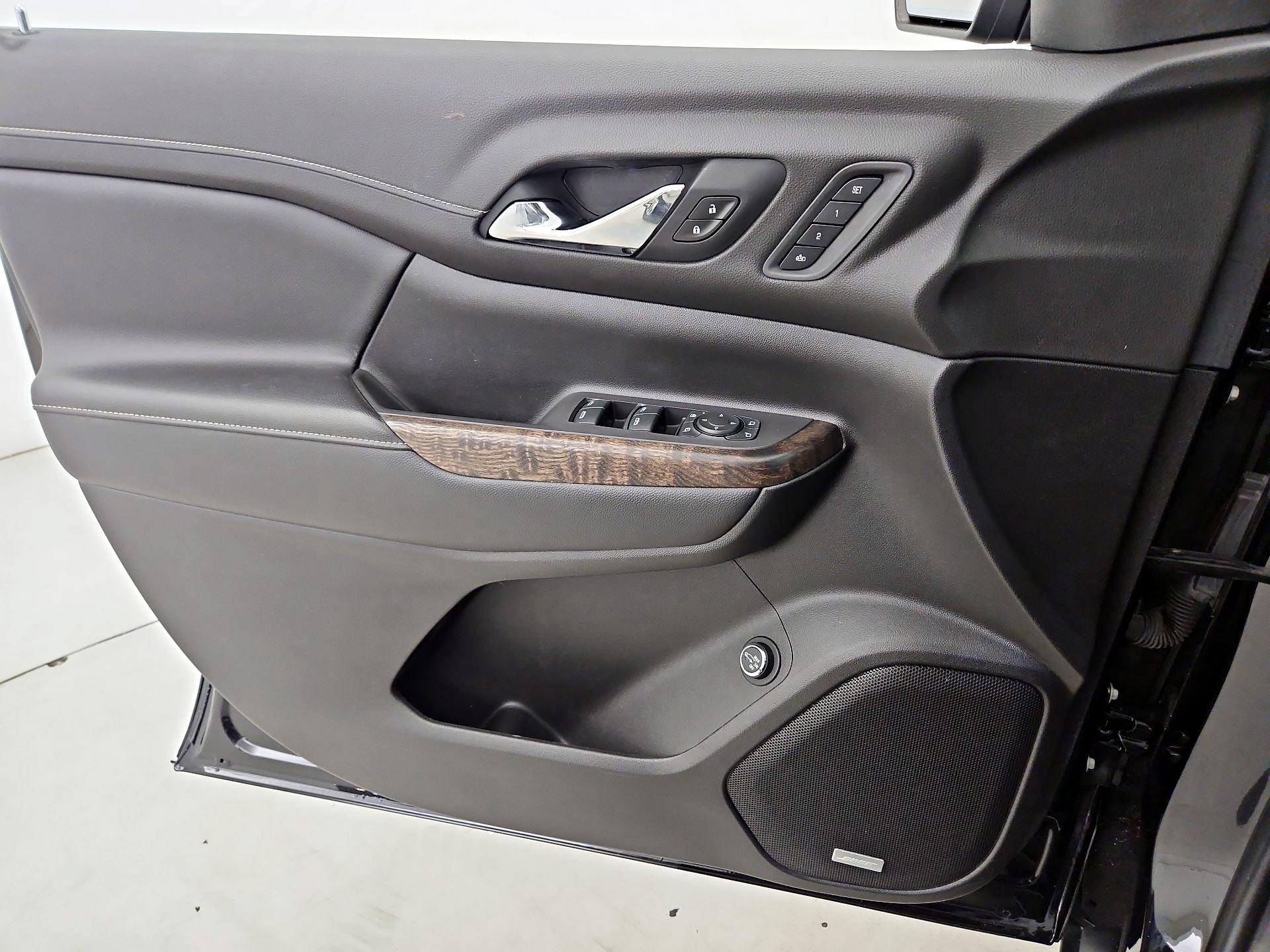 Thumbnail: 2021 GMC Acadia - 12