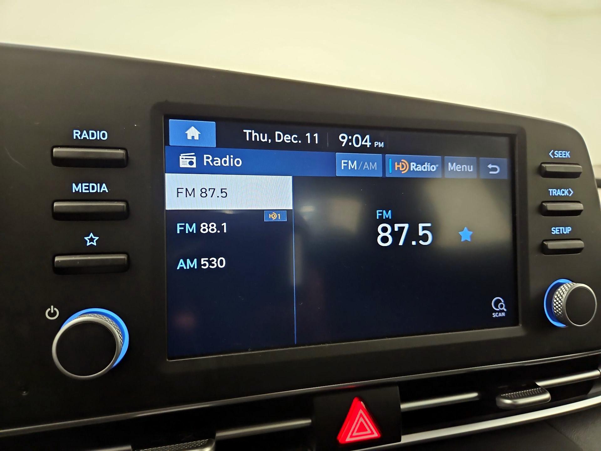 Thumbnail: 2022 Hyundai Elantra - 15