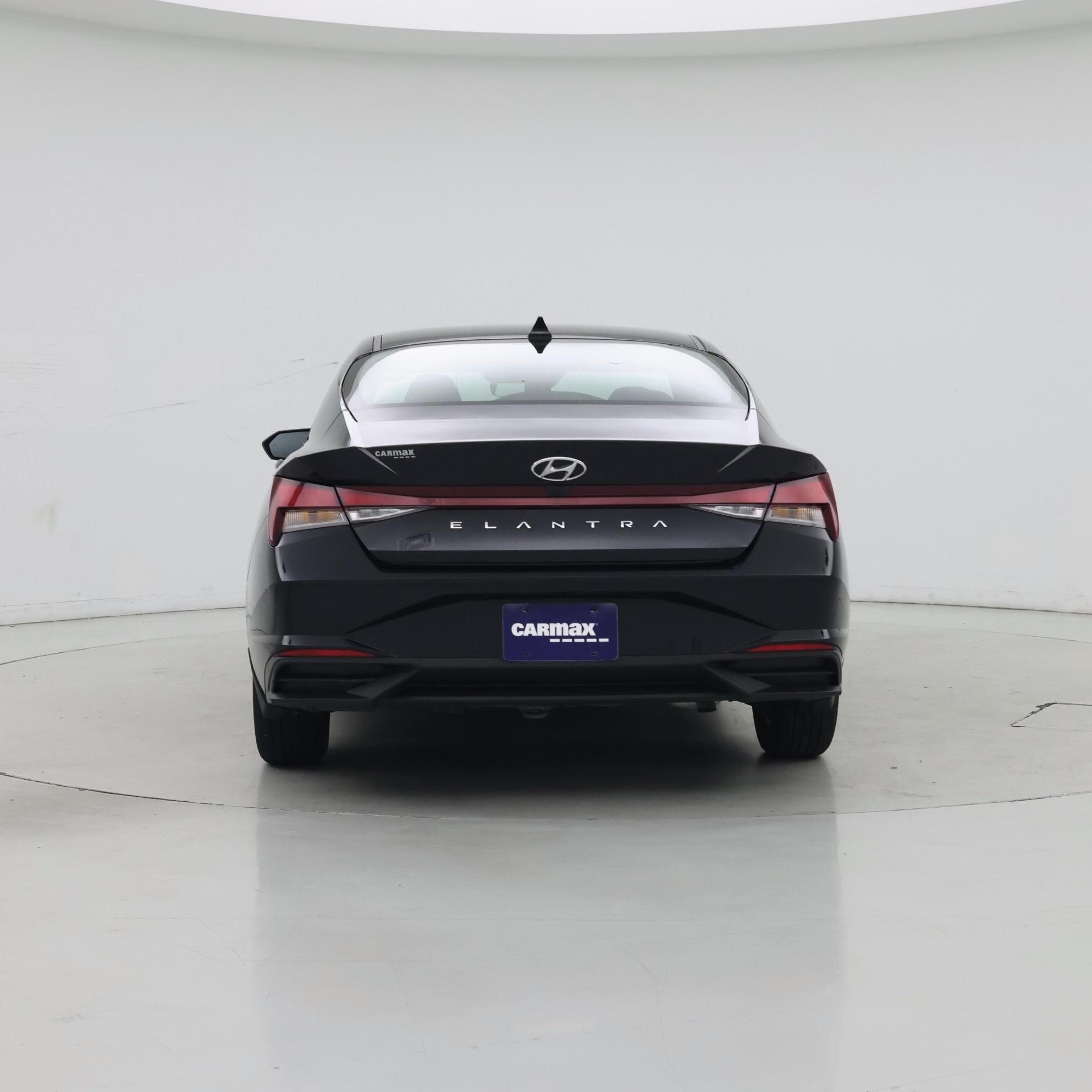 Thumbnail: 2022 Hyundai Elantra - 6