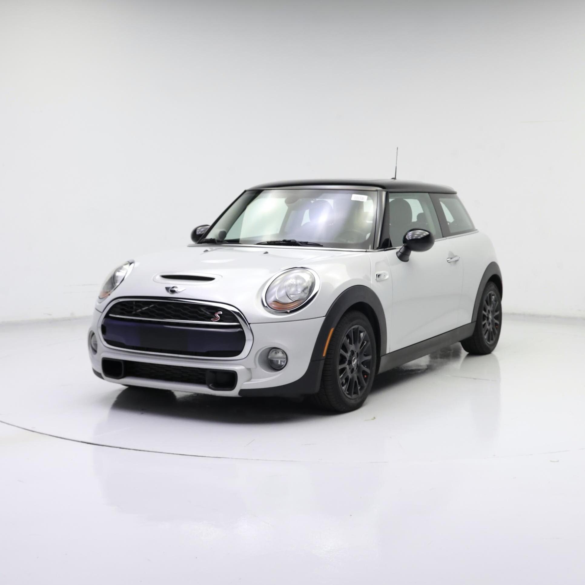 Thumbnail: 2016 MINI Cooper Hardtop - 4