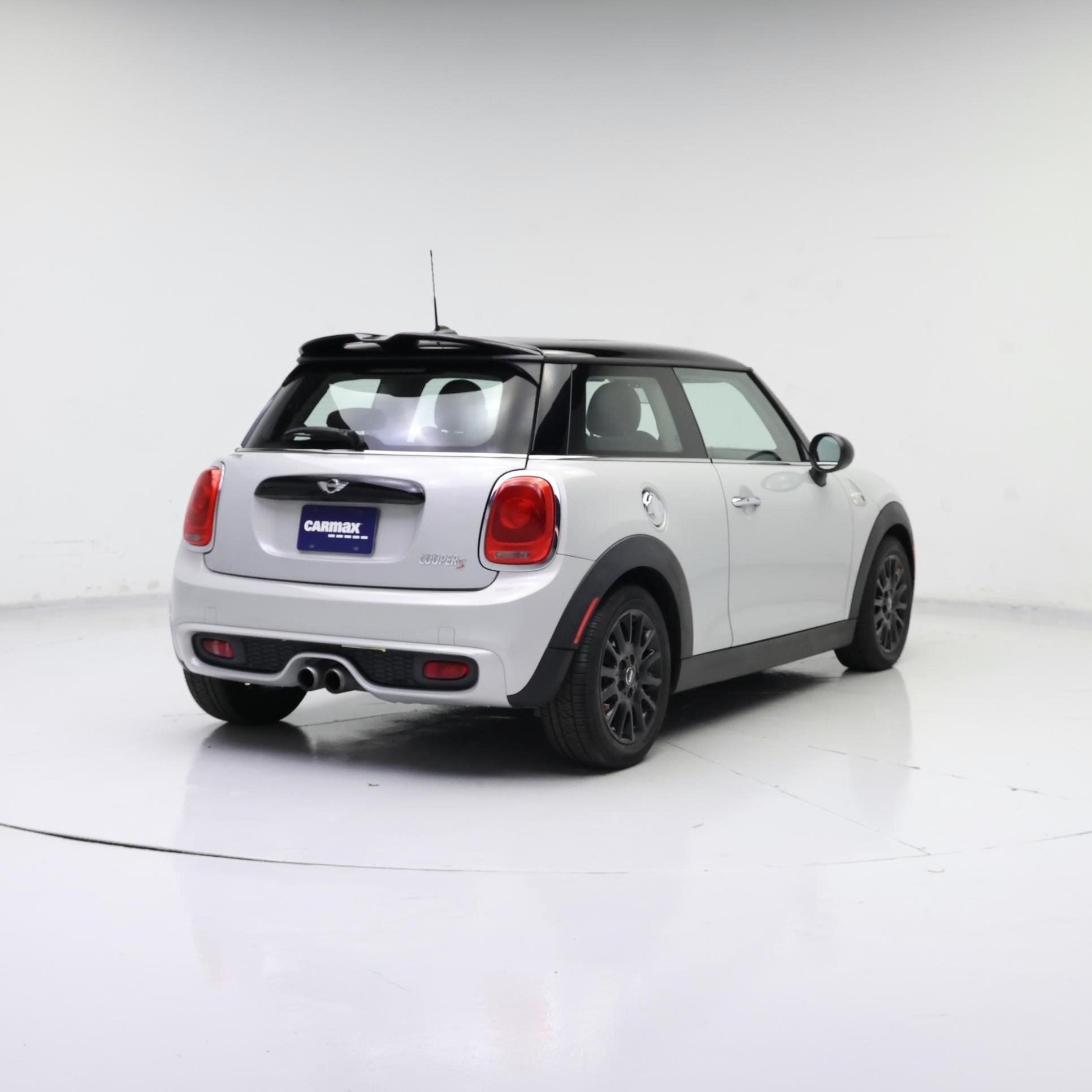 Thumbnail: 2016 MINI Cooper Hardtop - 8