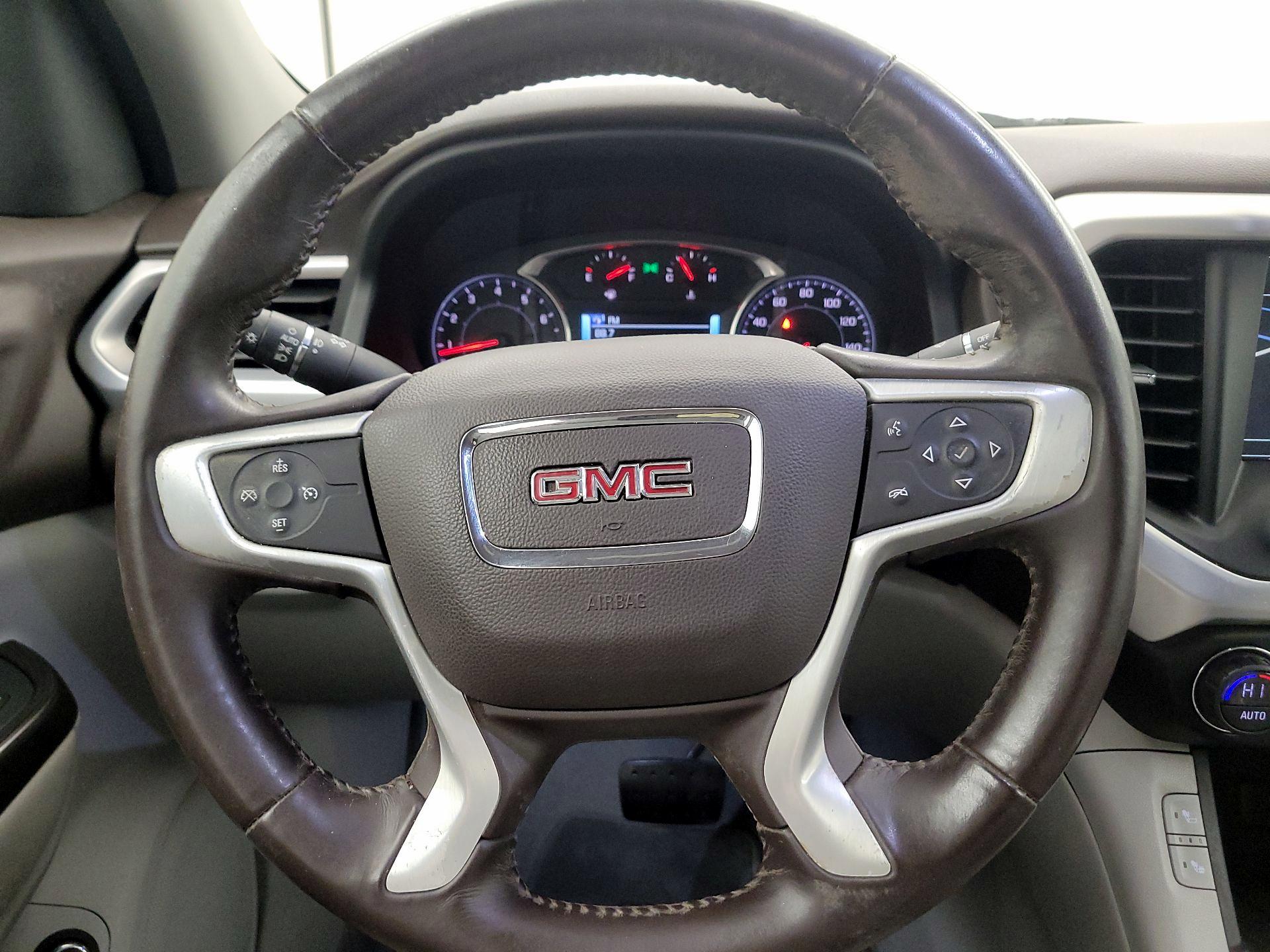 Thumbnail: 2017 GMC Acadia - 10