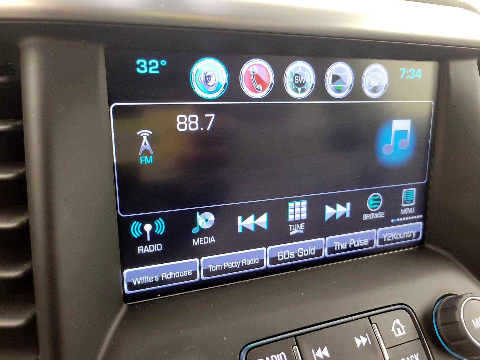 Thumbnail: 2017 GMC Acadia - 16