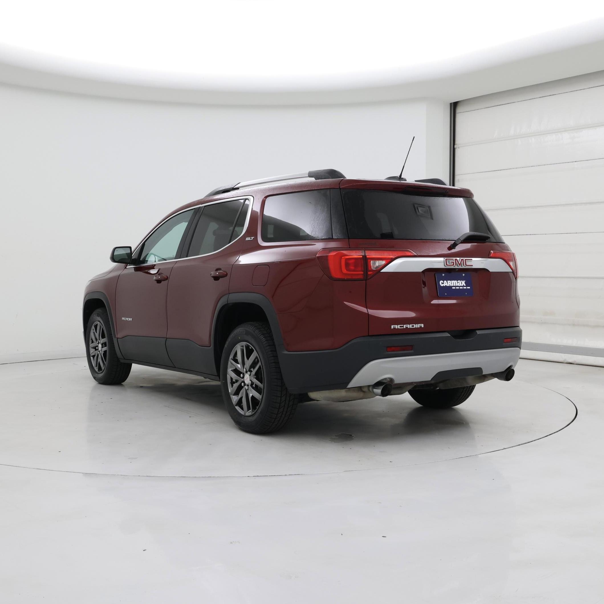 Thumbnail: 2017 GMC Acadia - 2