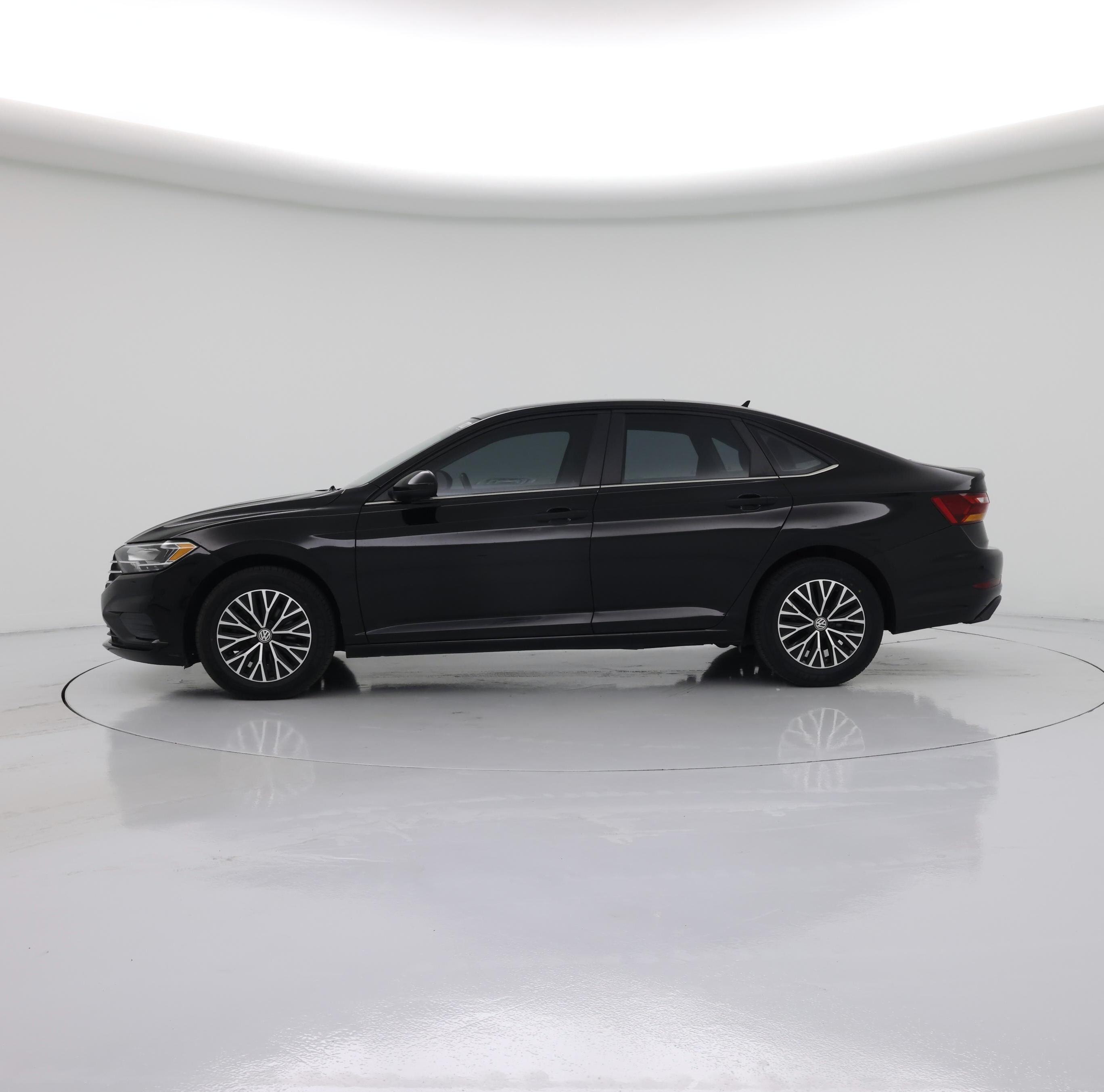 Thumbnail: 2019 Volkswagen Jetta - 3