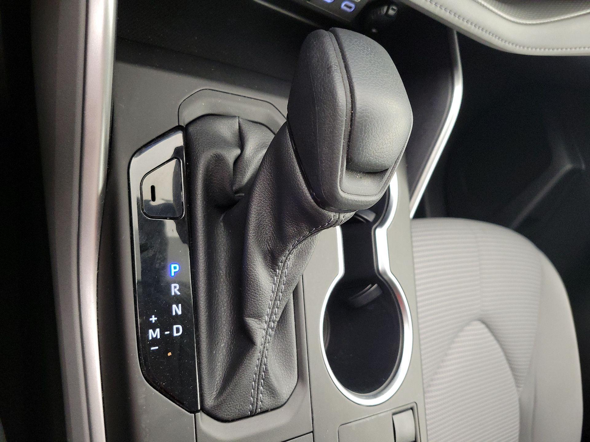 Thumbnail: 2023 Toyota Highlander - 17