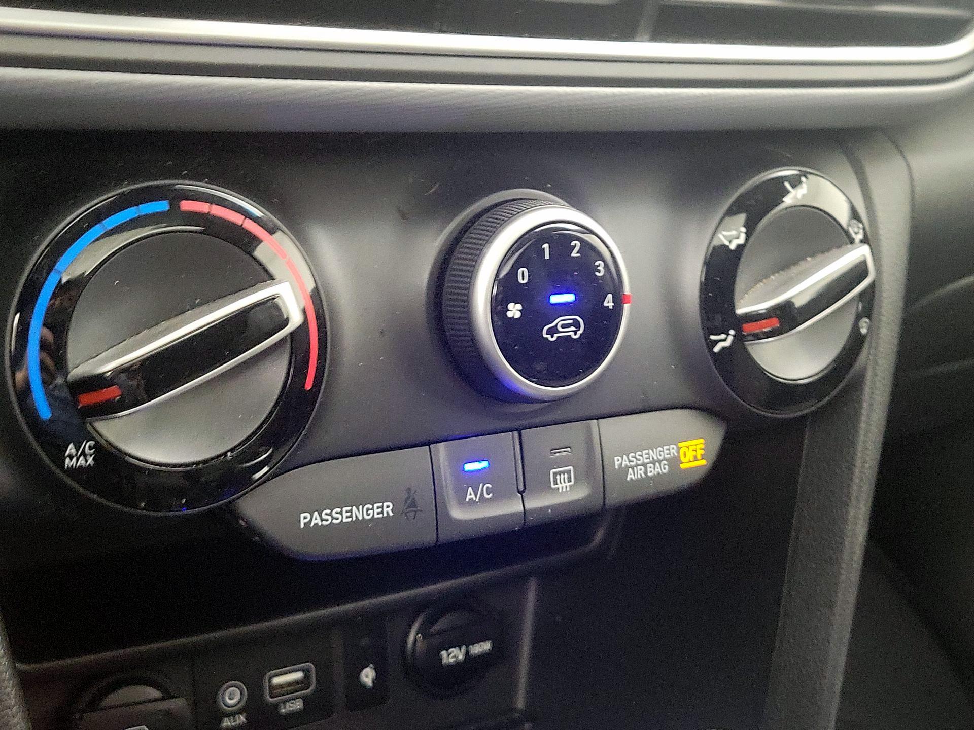 Thumbnail: 2020 Hyundai Kona - 16