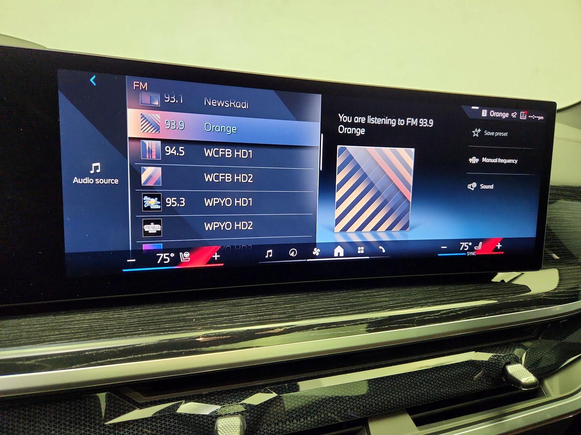 Thumbnail: 2024 BMW X5 - 16