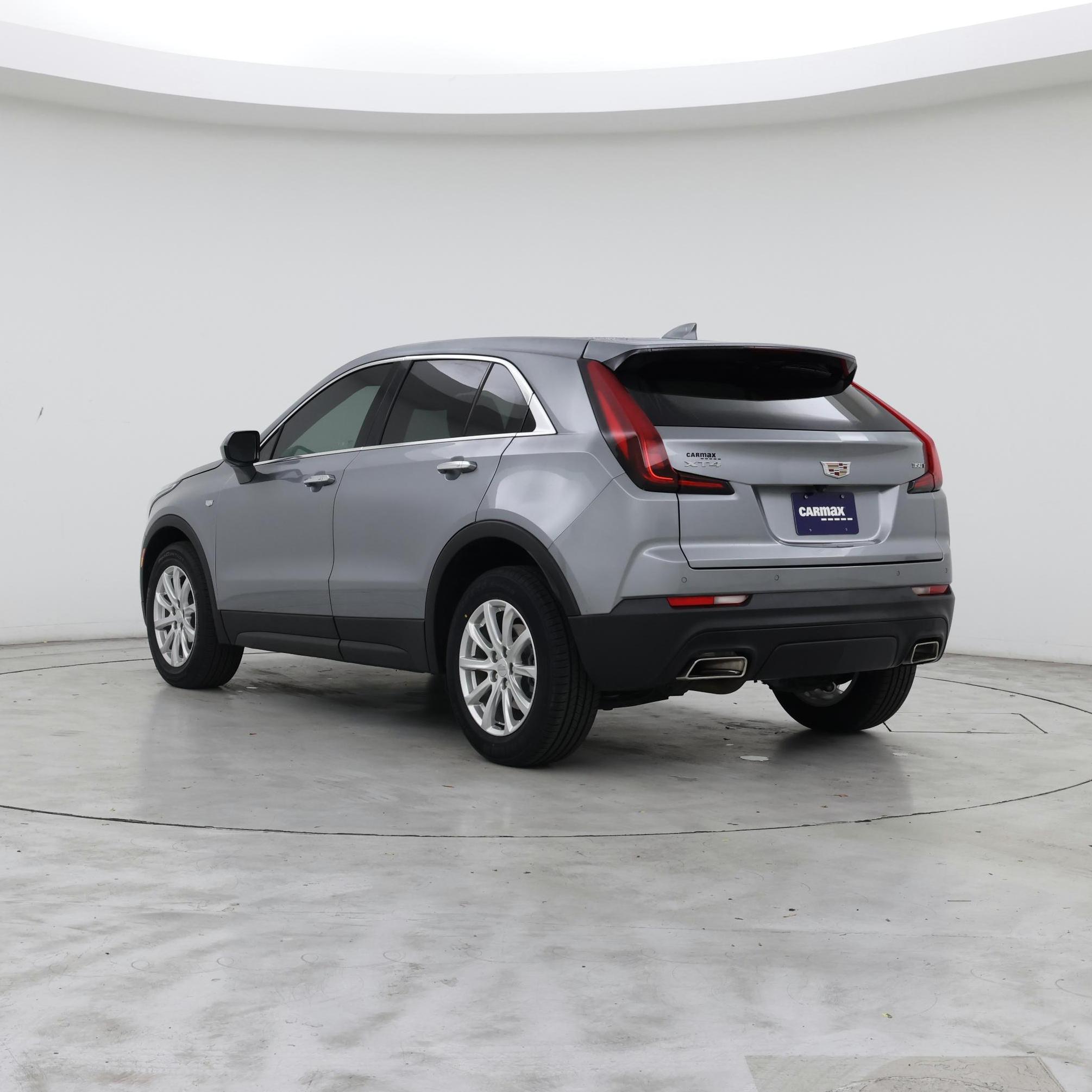 Thumbnail: 2023 Cadillac XT4 - 2