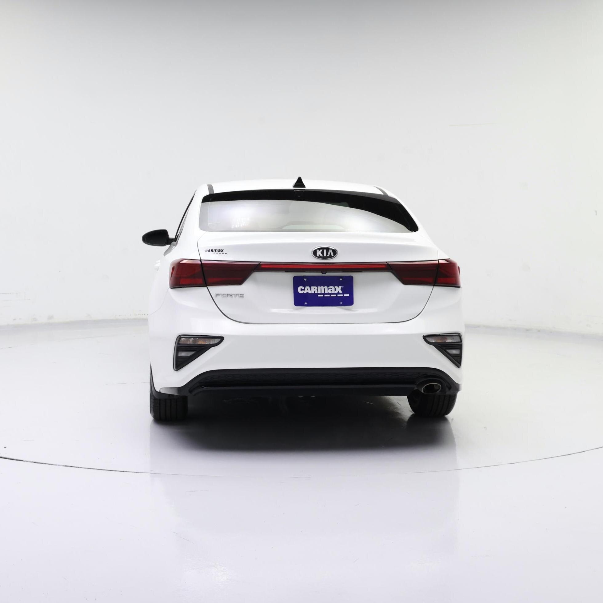 Thumbnail: 2020 Kia Forte - 6