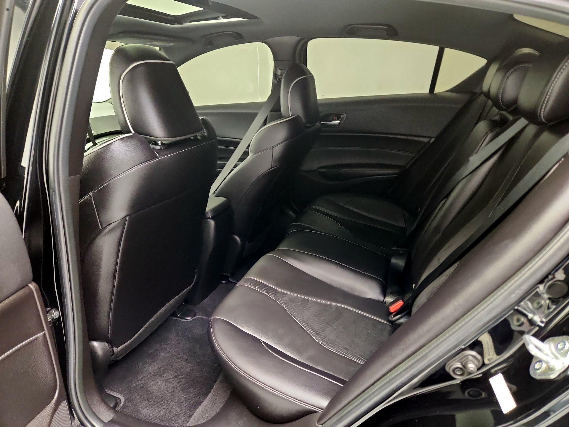 Thumbnail: 2022 Acura ILX - 20