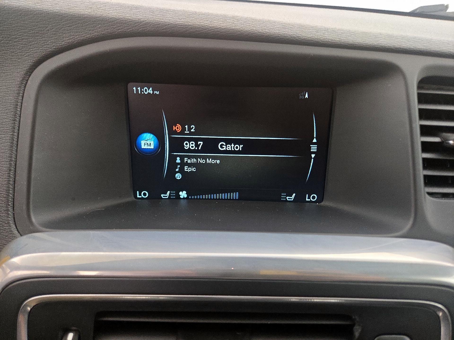 Thumbnail: 2016 Volvo S60 - 14