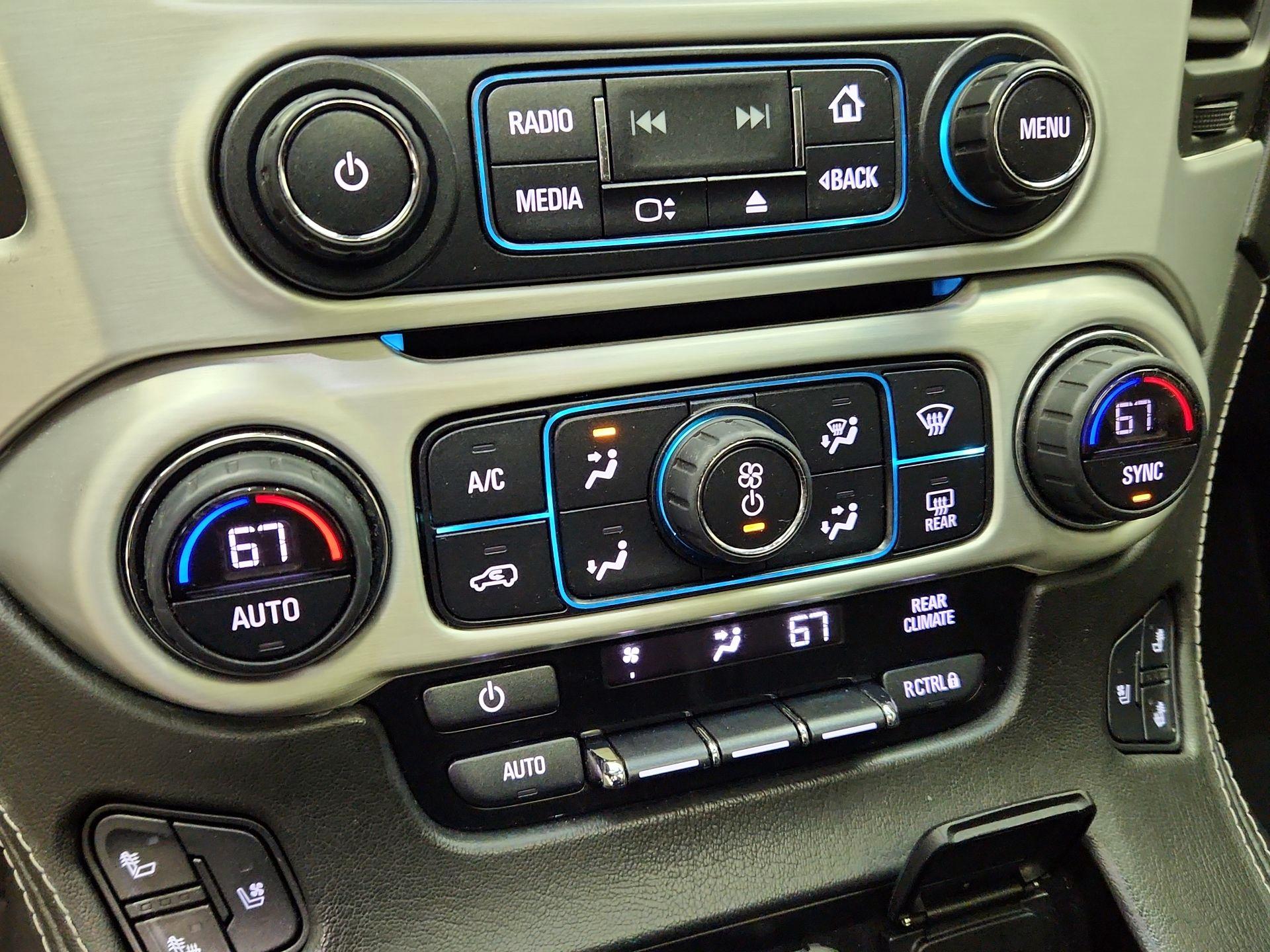 Thumbnail: 2017 GMC Yukon - 17