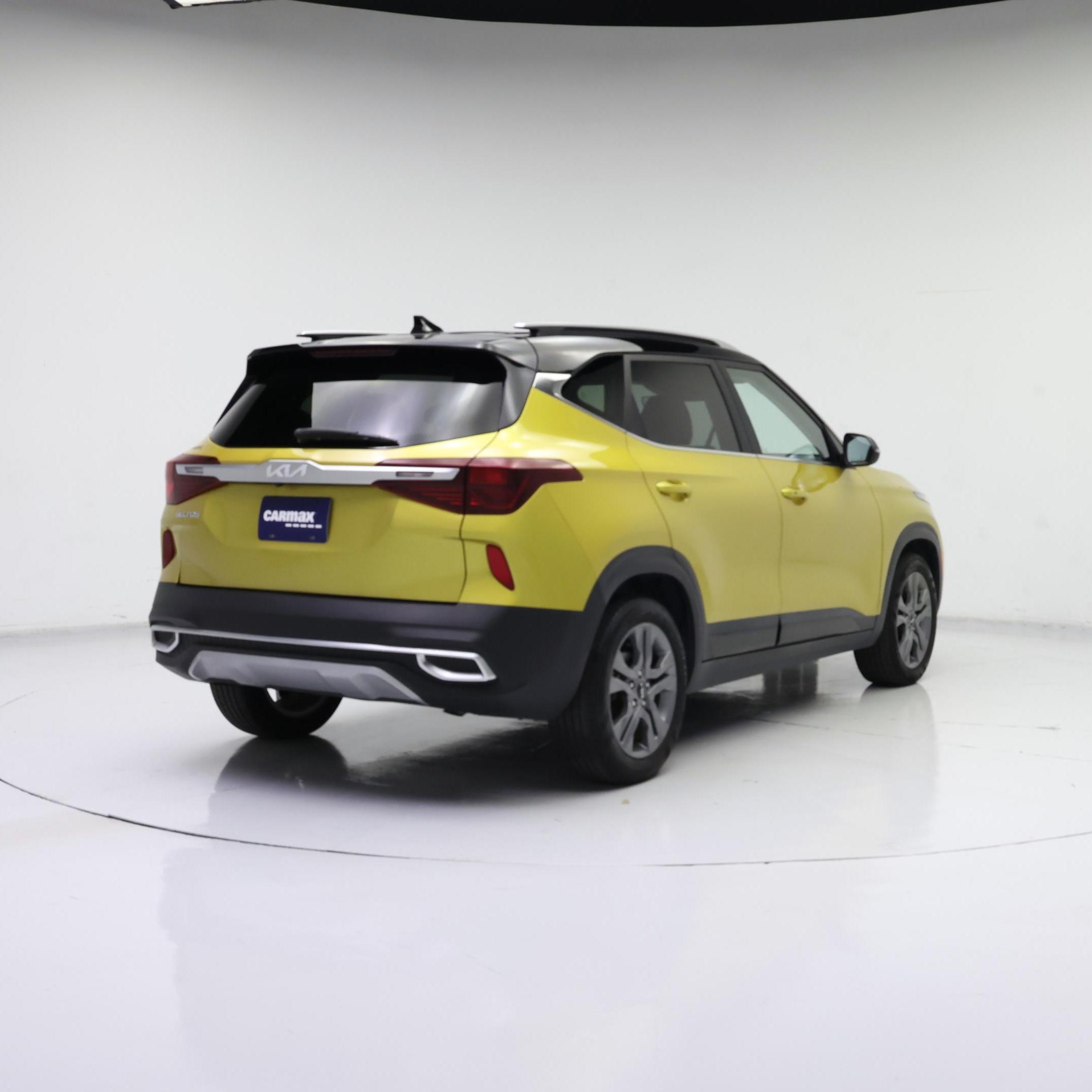 Thumbnail: 2022 Kia Seltos - 8