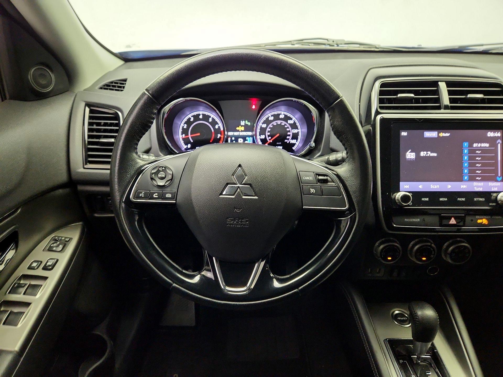 Thumbnail: 2020 Mitsubishi Outlander Sport - 10