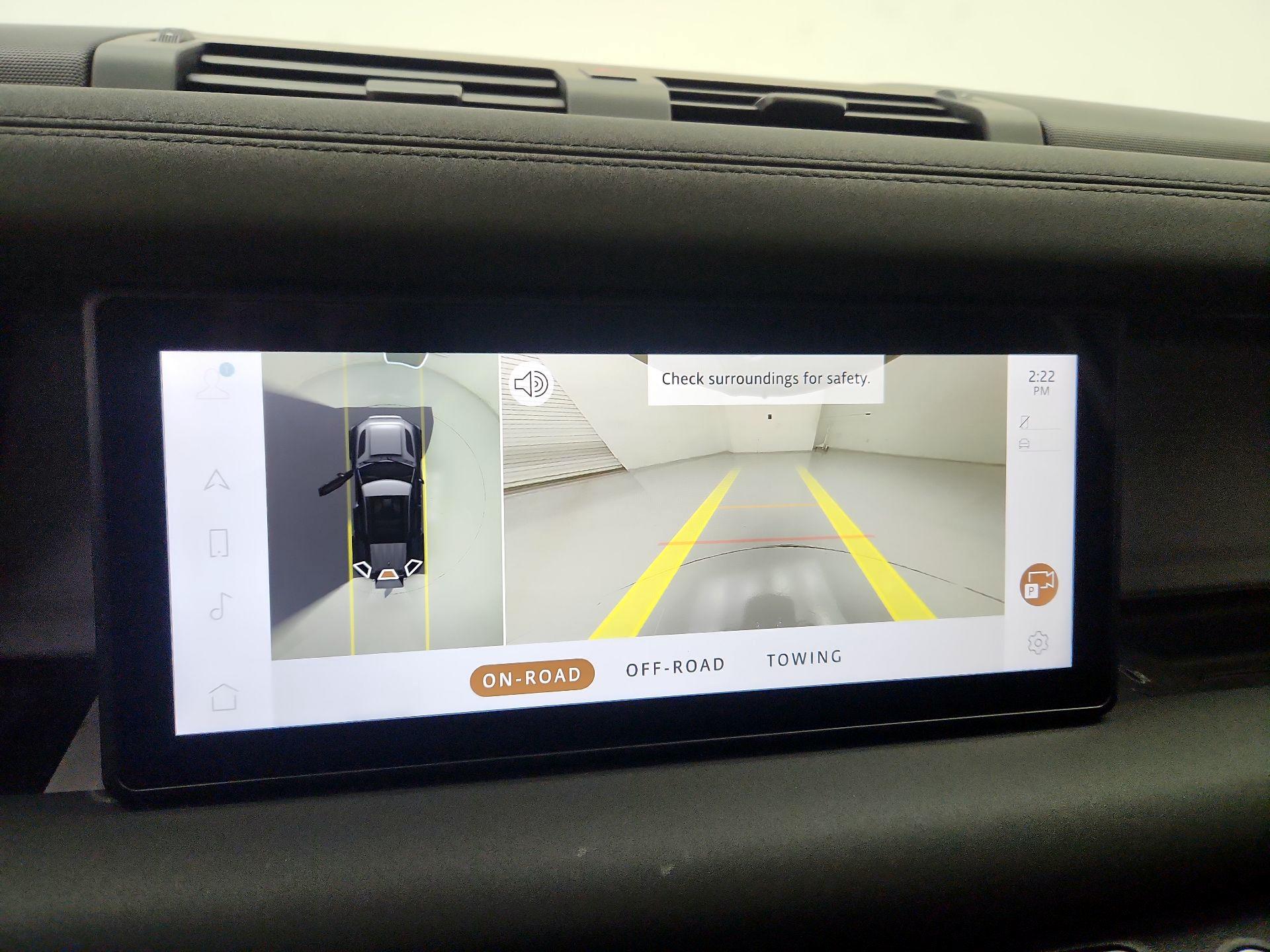 Thumbnail: 2023 Land Rover Defender - 15