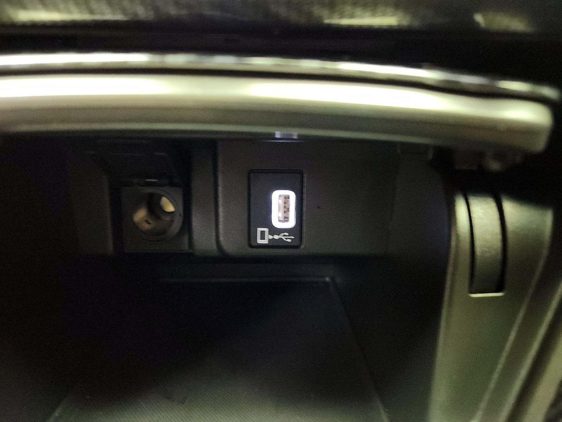 Thumbnail: 2019 Honda Accord - 18