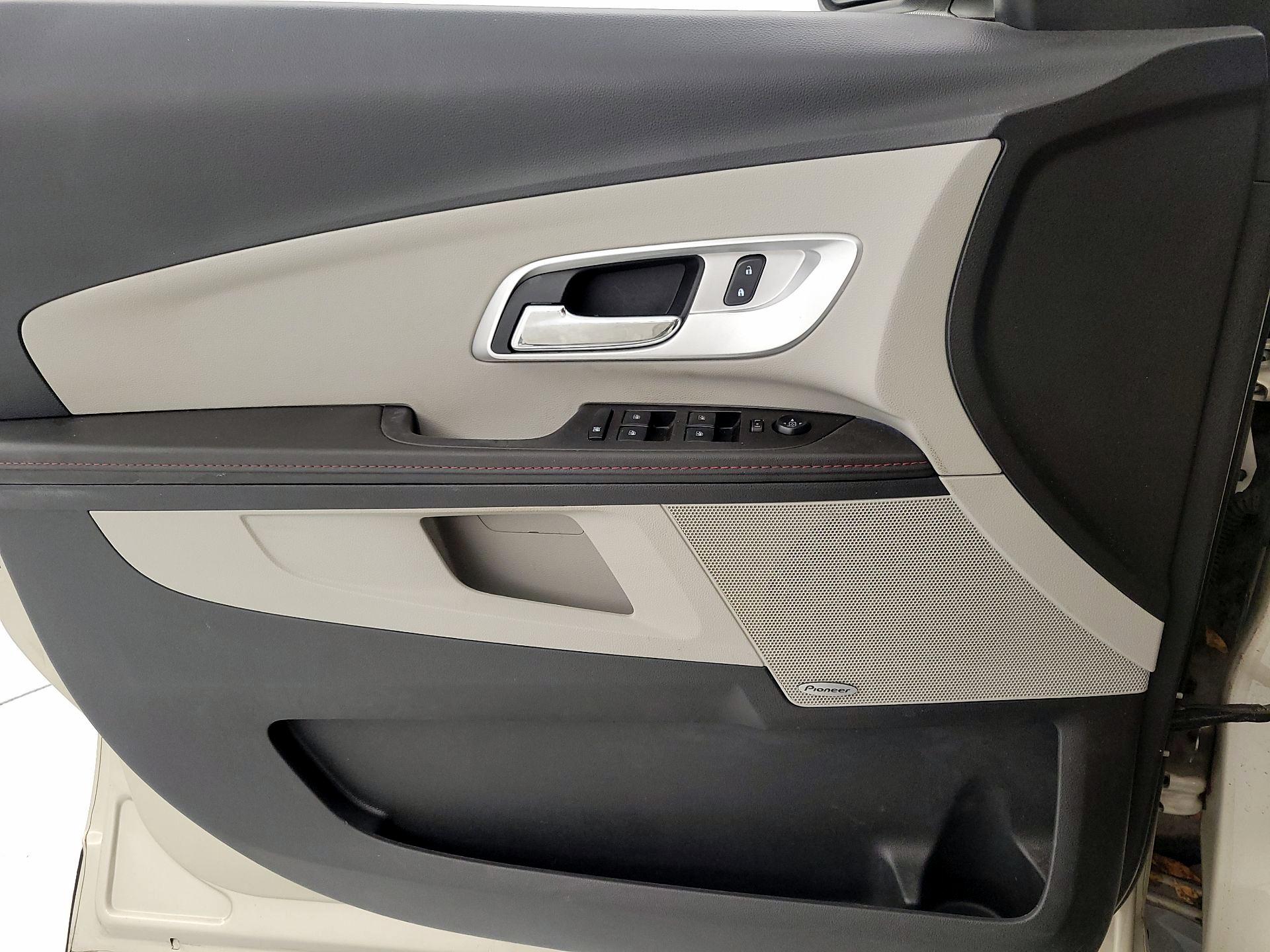 Thumbnail: 2014 Chevrolet Equinox - 12