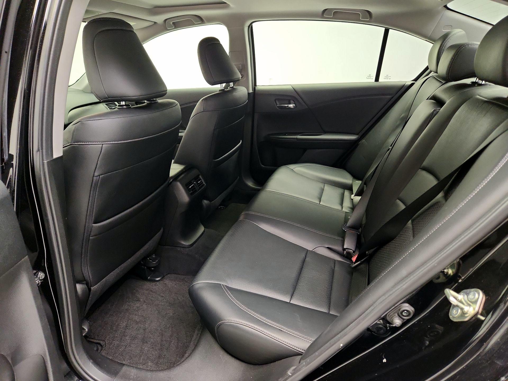 Thumbnail: 2015 Honda Accord - 20