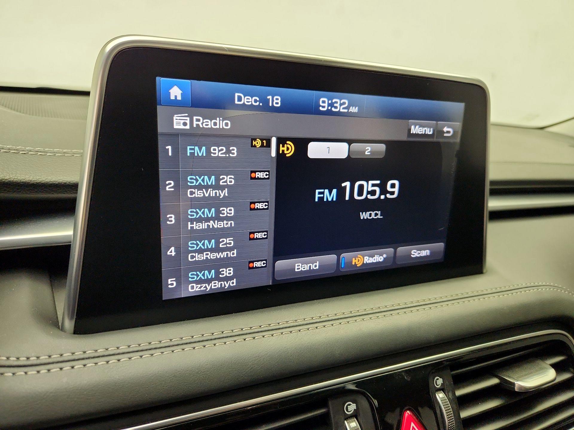 Thumbnail: 2019 Genesis G70 - 16