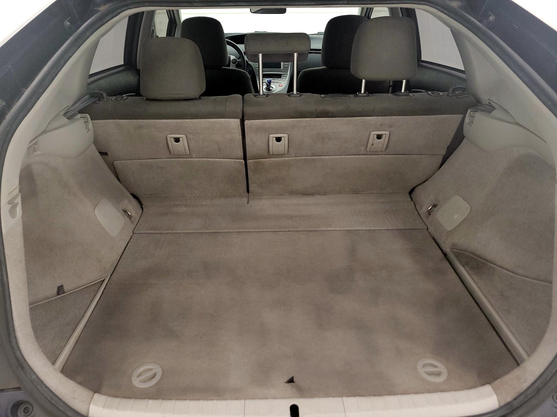 Thumbnail: 2015 Toyota Prius - 19