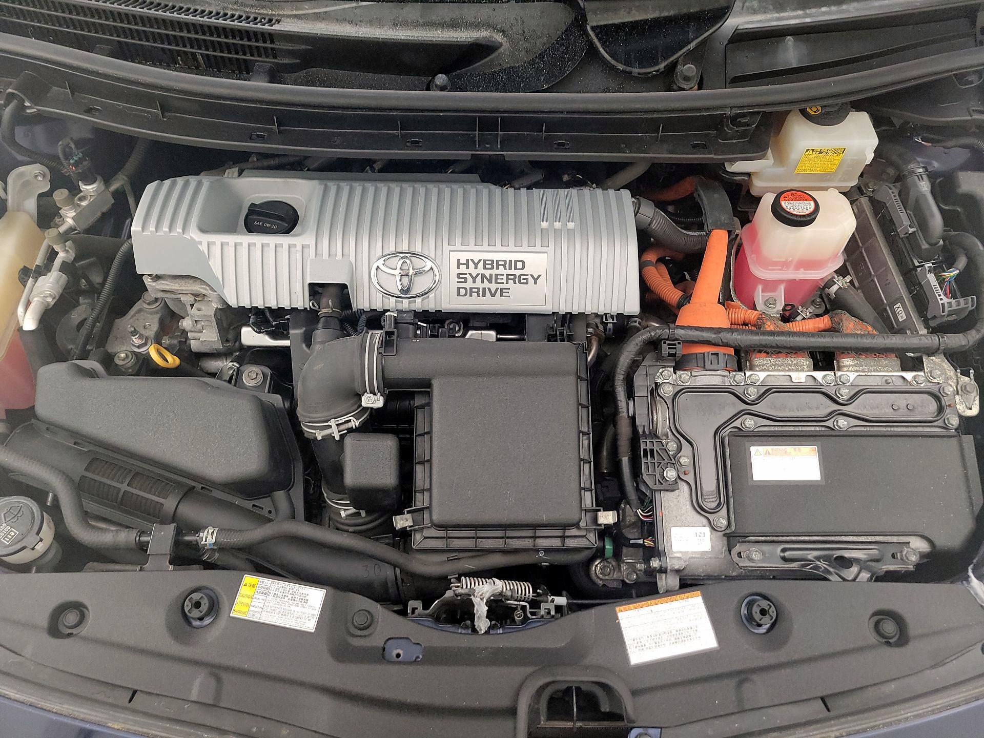 Thumbnail: 2015 Toyota Prius - 20