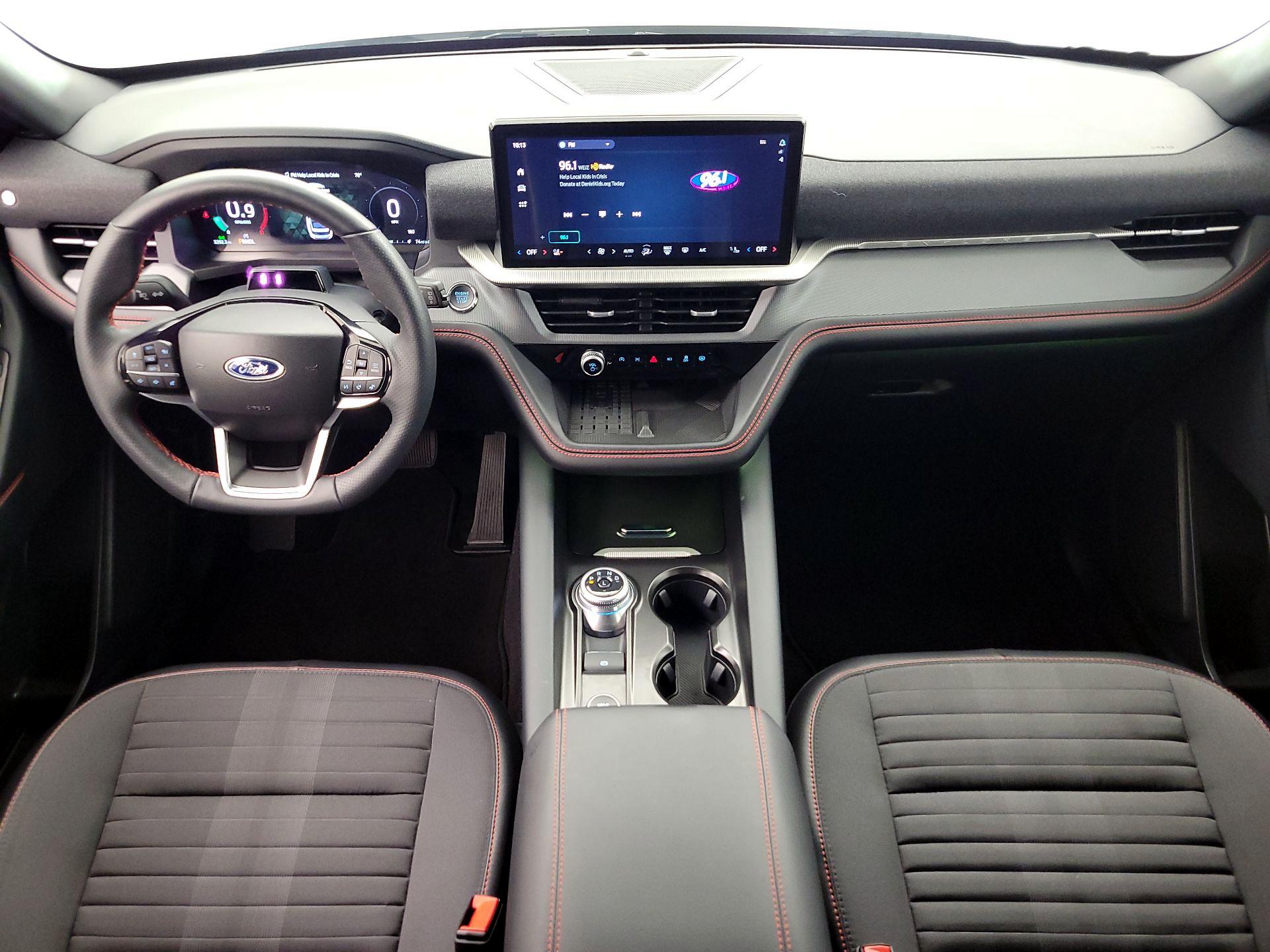 Thumbnail: 2025 Ford Explorer - 9