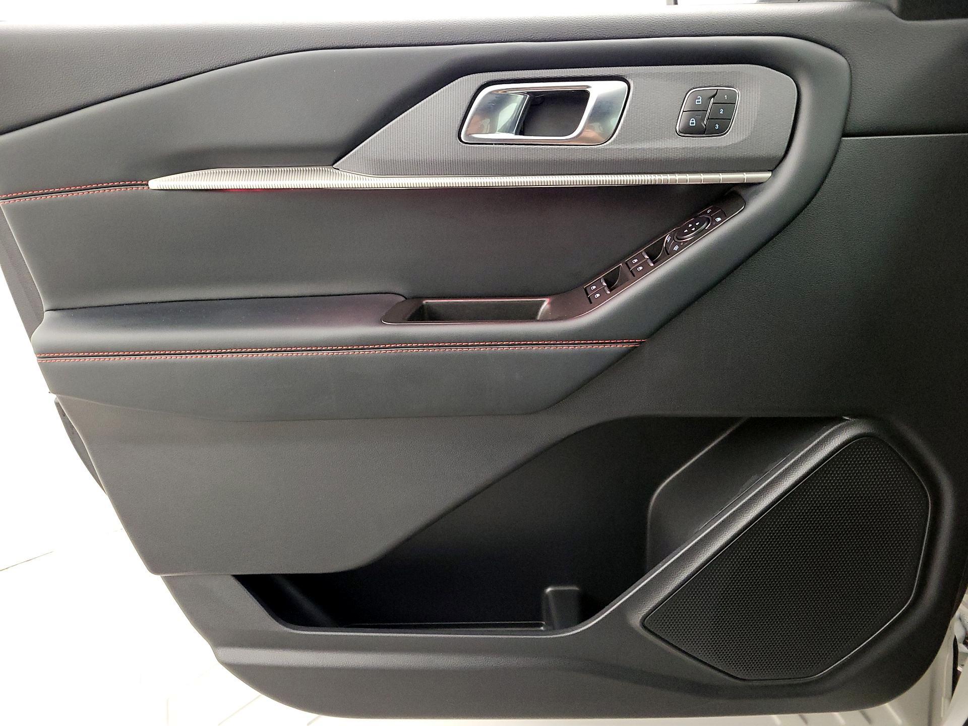 Thumbnail: 2025 Ford Explorer - 12