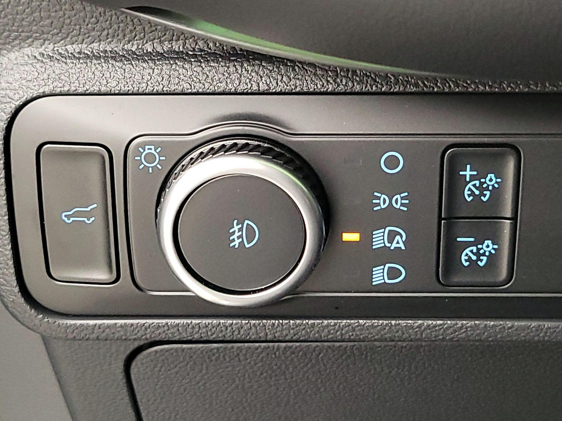 Thumbnail: 2025 Ford Explorer - 13