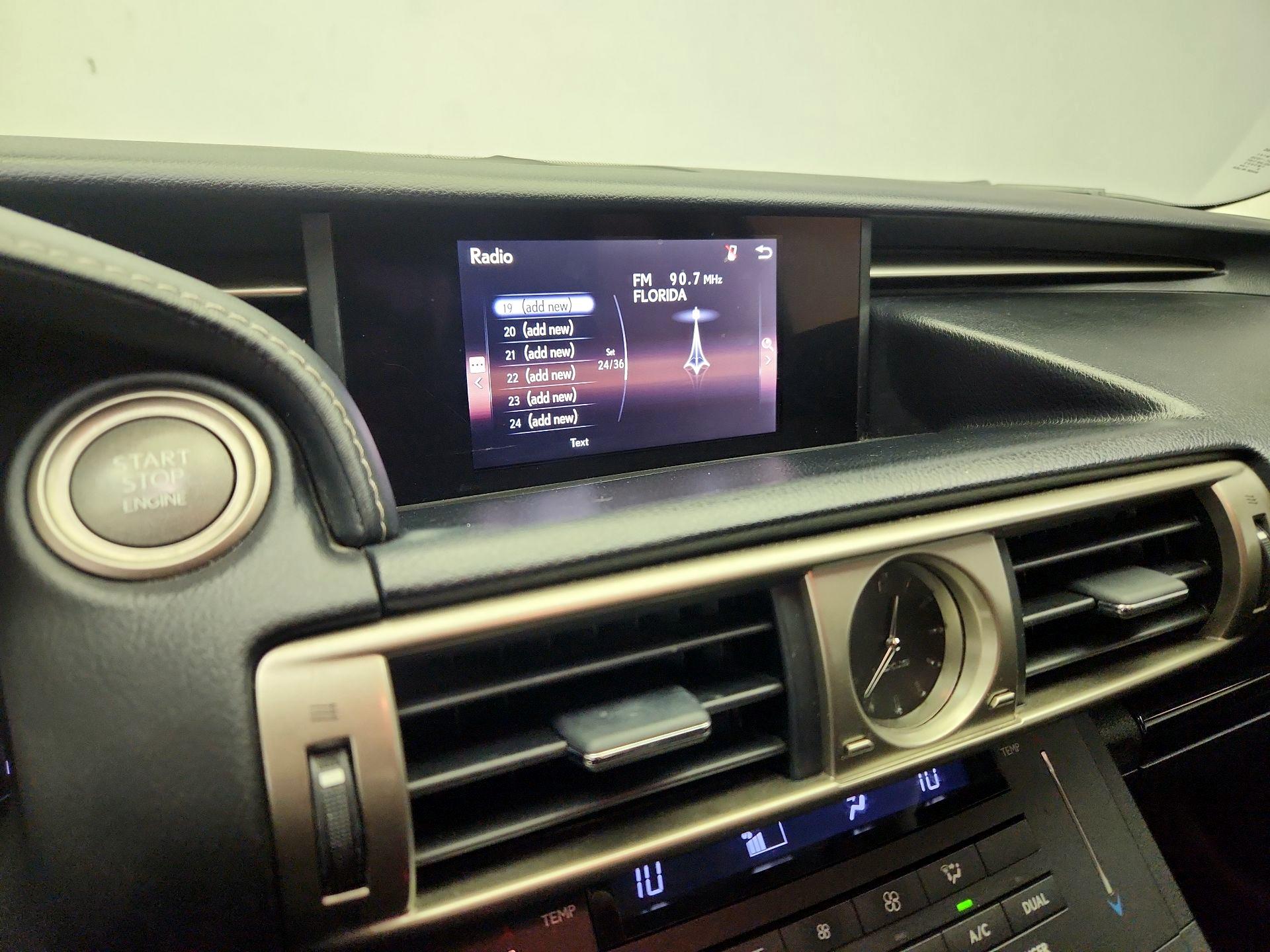 Thumbnail: 2016 Lexus IS - 15