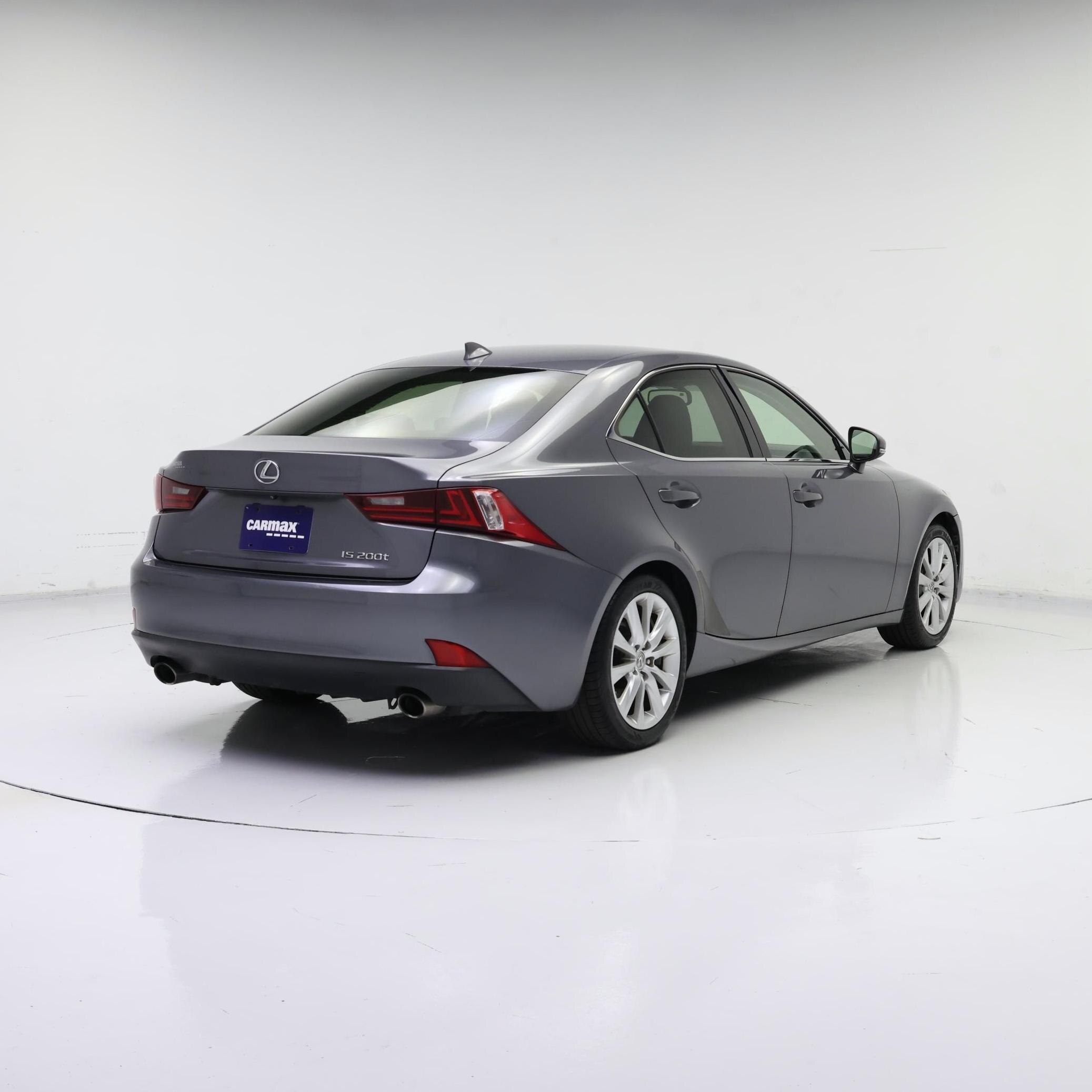 Thumbnail: 2016 Lexus IS - 8