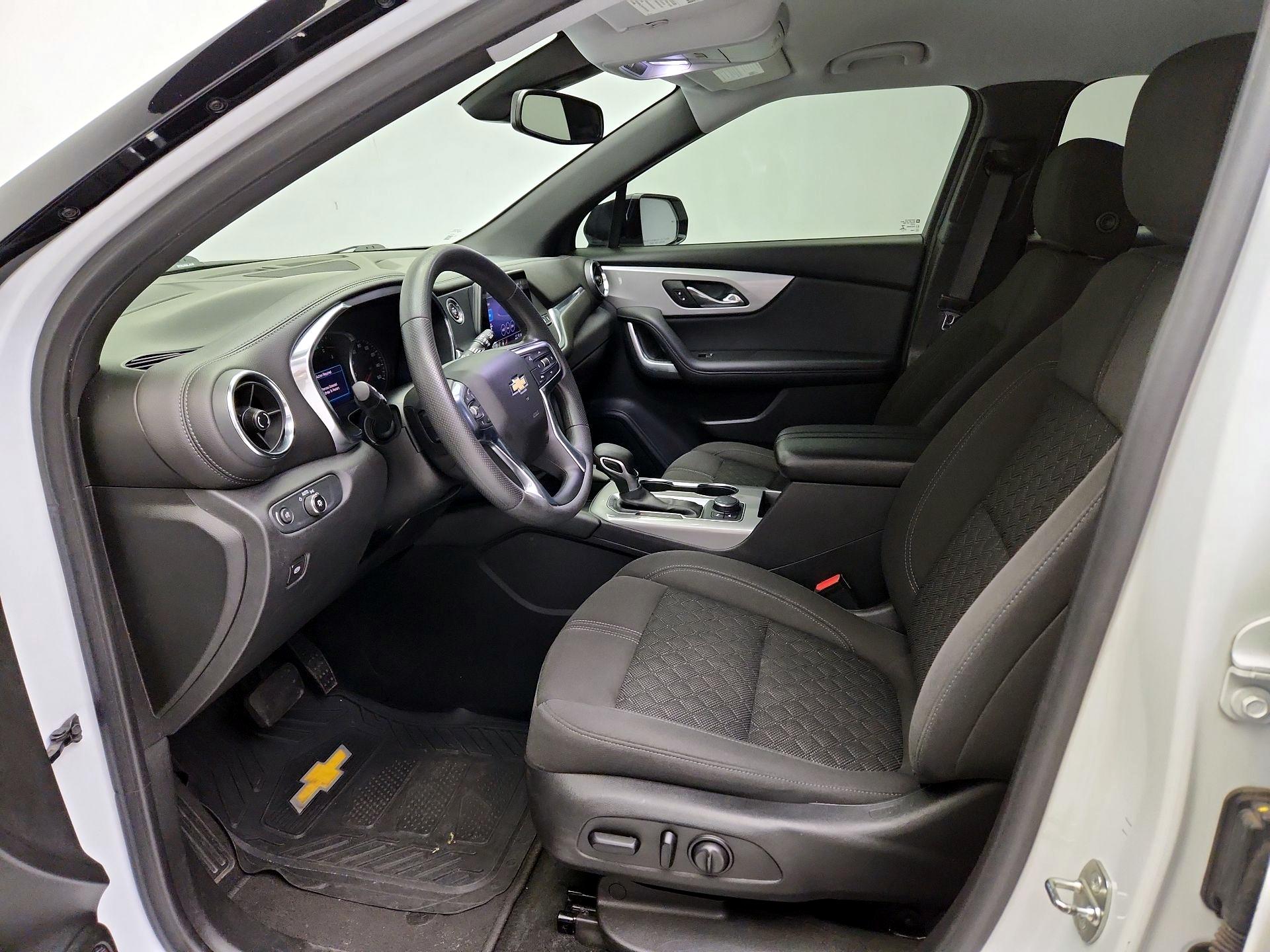 Thumbnail: 2021 Chevrolet Blazer - 11