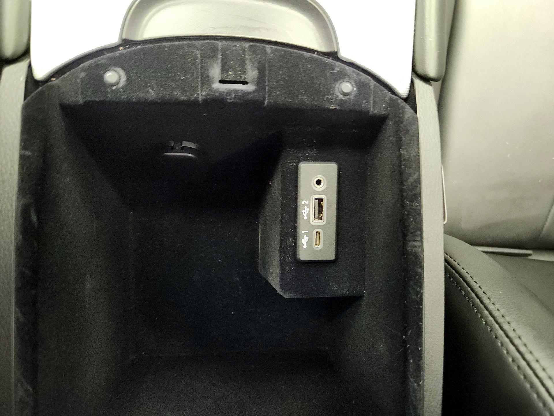 Thumbnail: 2021 INFINITI Q50 - 18