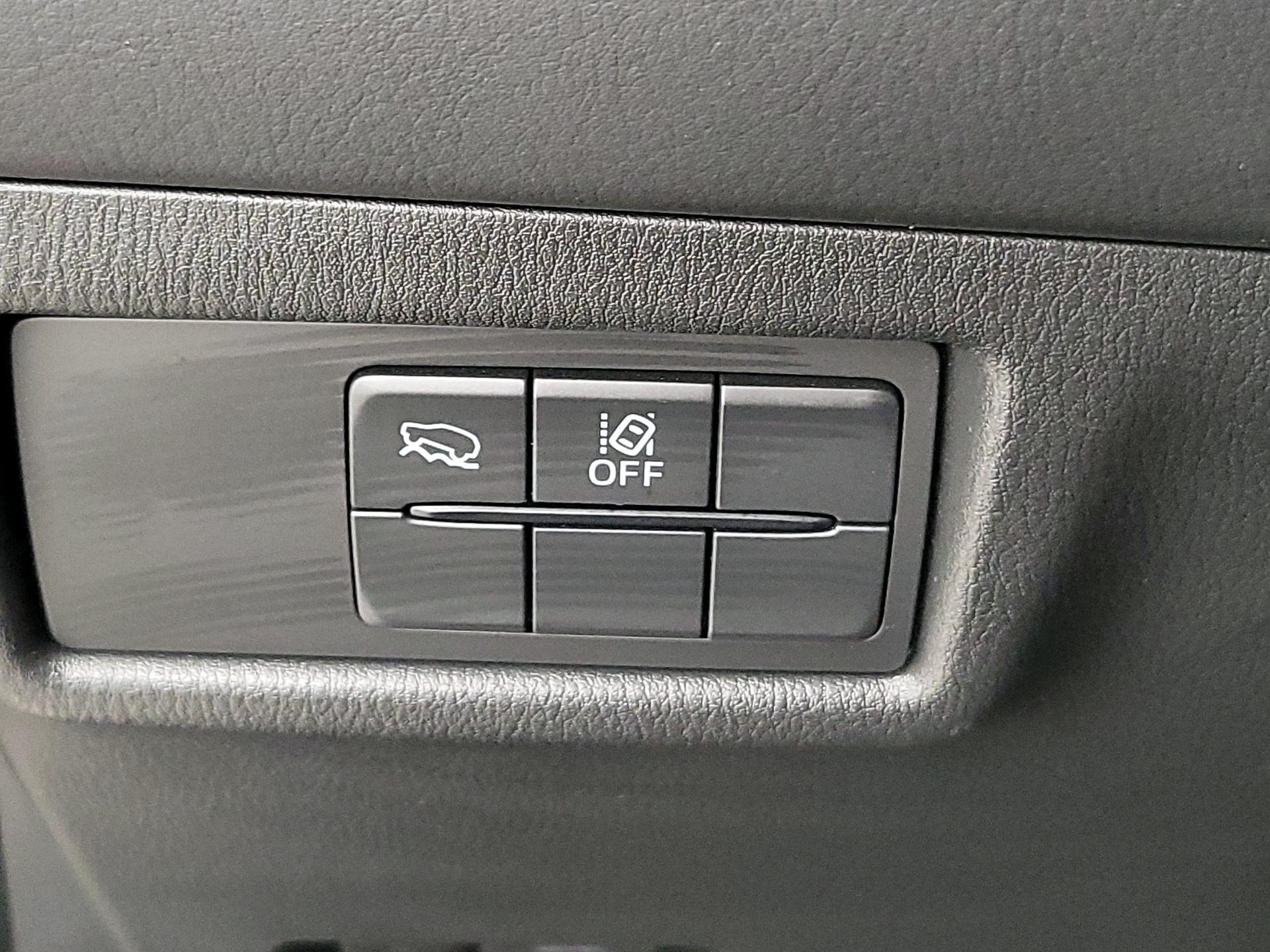 Thumbnail: 2025 Mazda CX-5 - 13