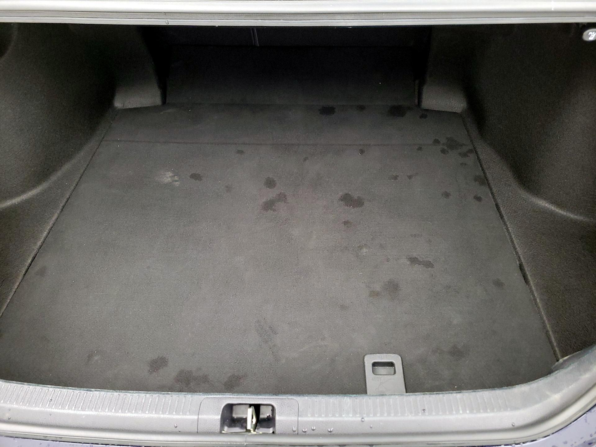 Thumbnail: 2022 Toyota Camry - 16