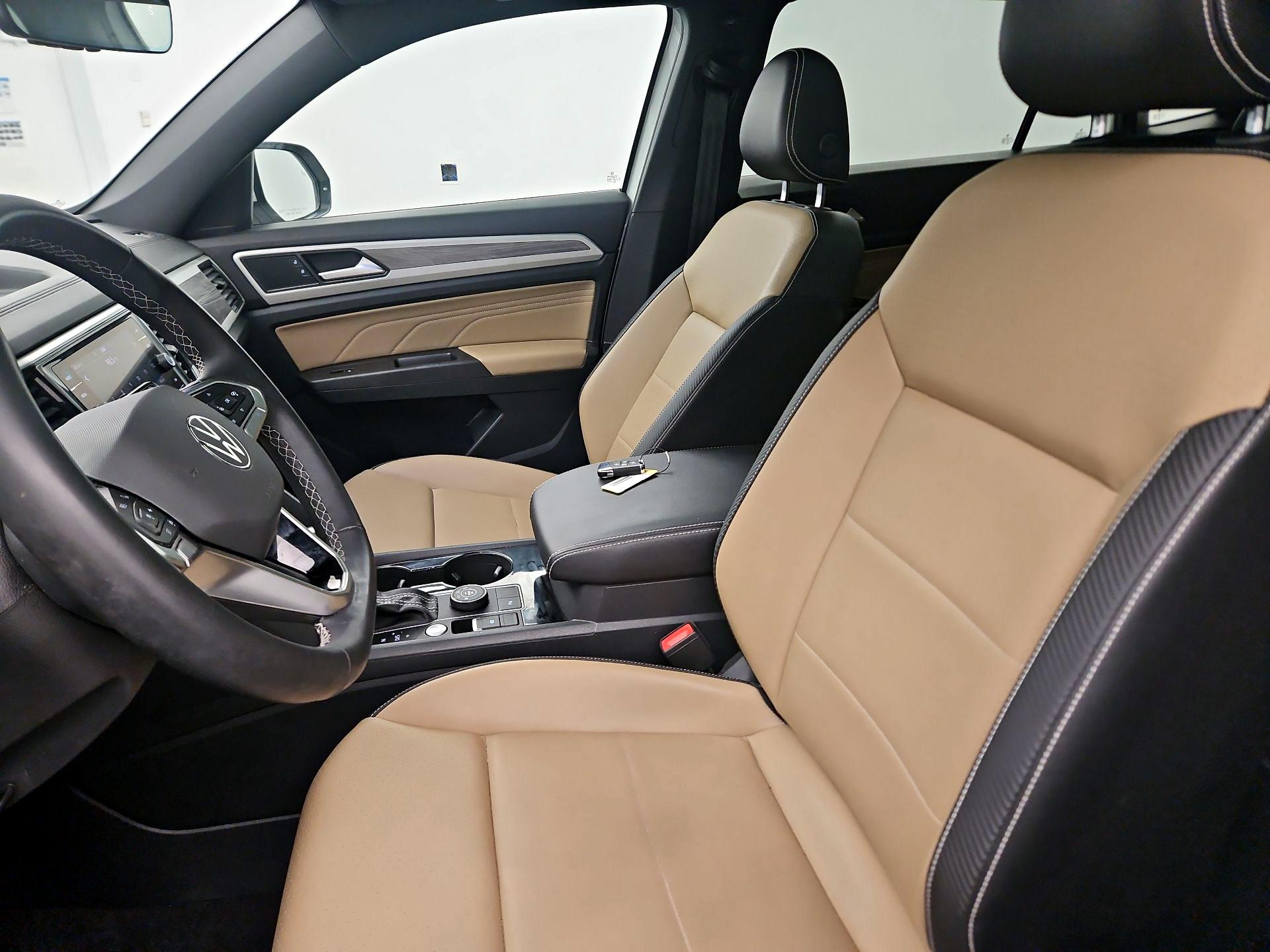 Thumbnail: 2022 Volkswagen Atlas - 11