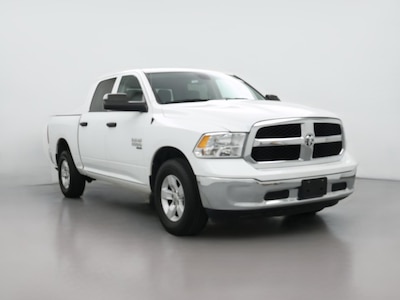 2023 Ram 1500 Classic SLT